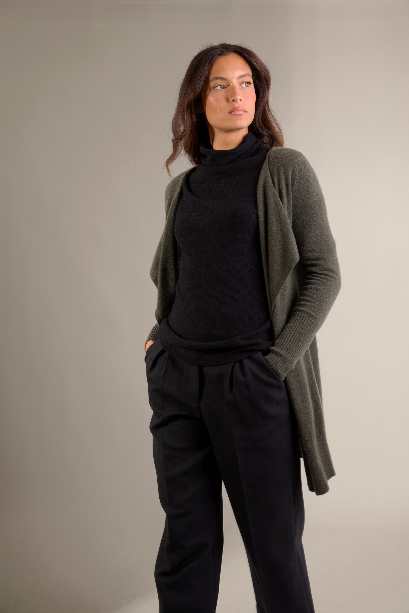 abigail veste longue kaki 100% cachemire