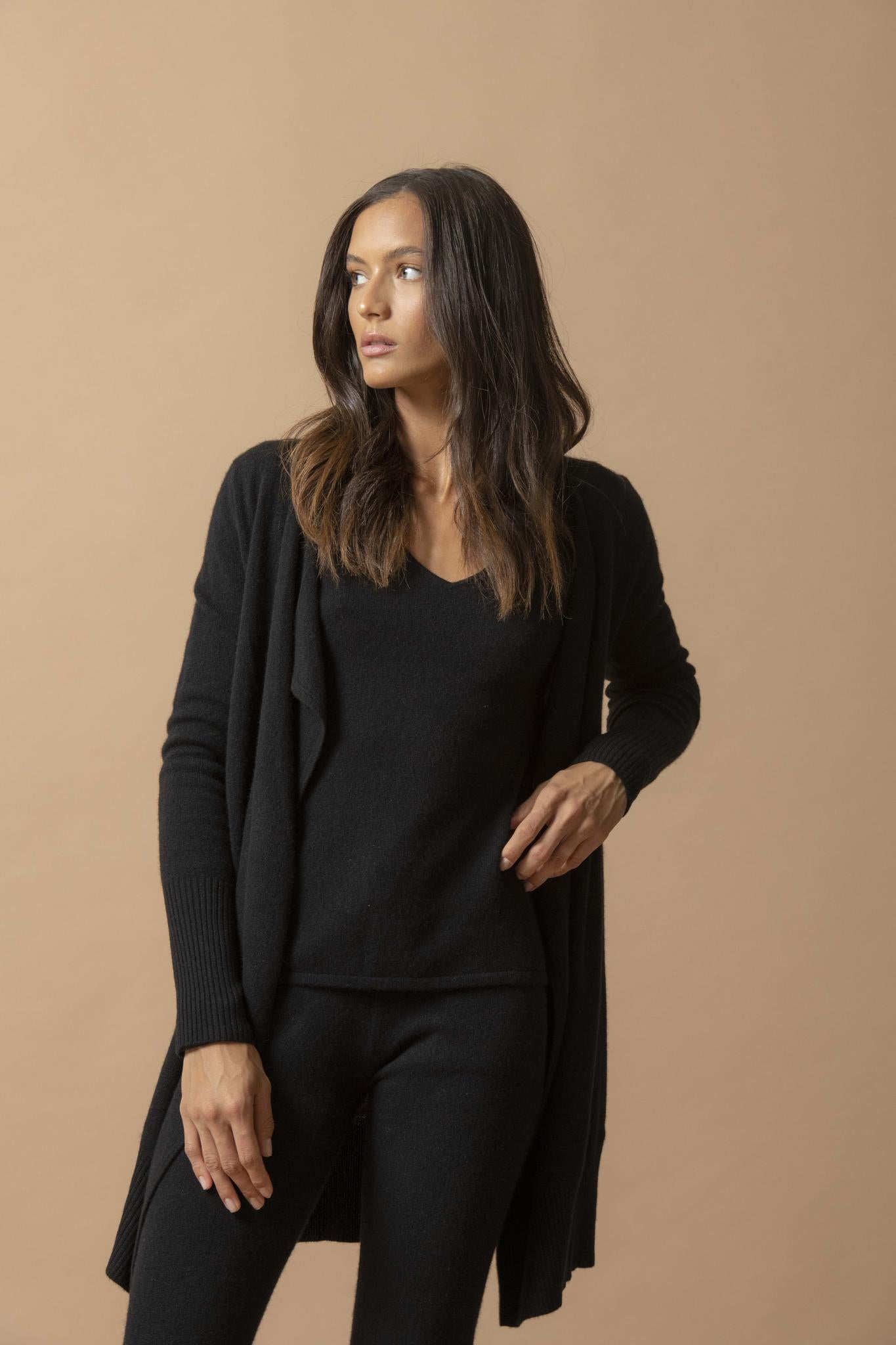 ABIGAIL veste longue noir 100% cachemire
