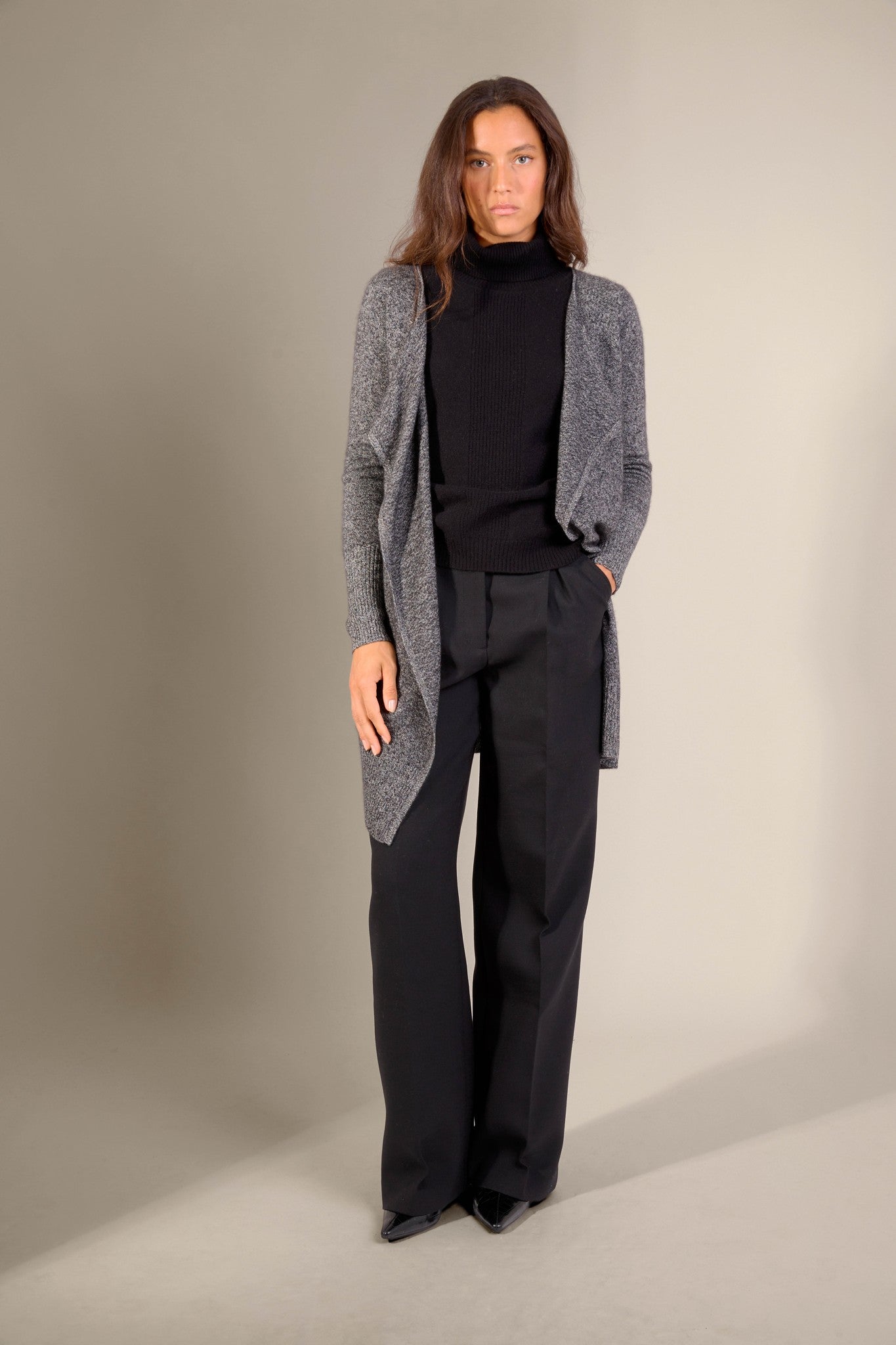 abigail veste longue noir/blanc 100% cachemire