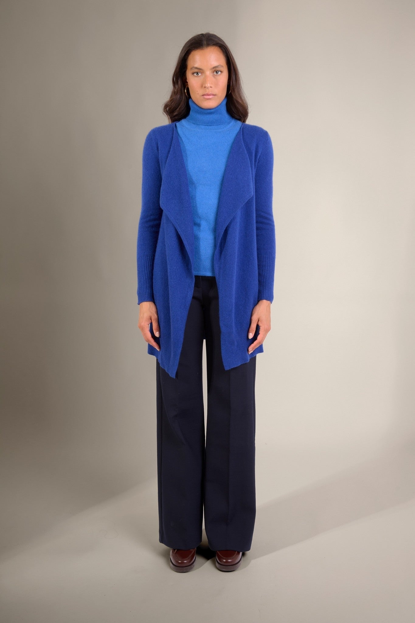 abigail veste longue outremer 100% cachemire