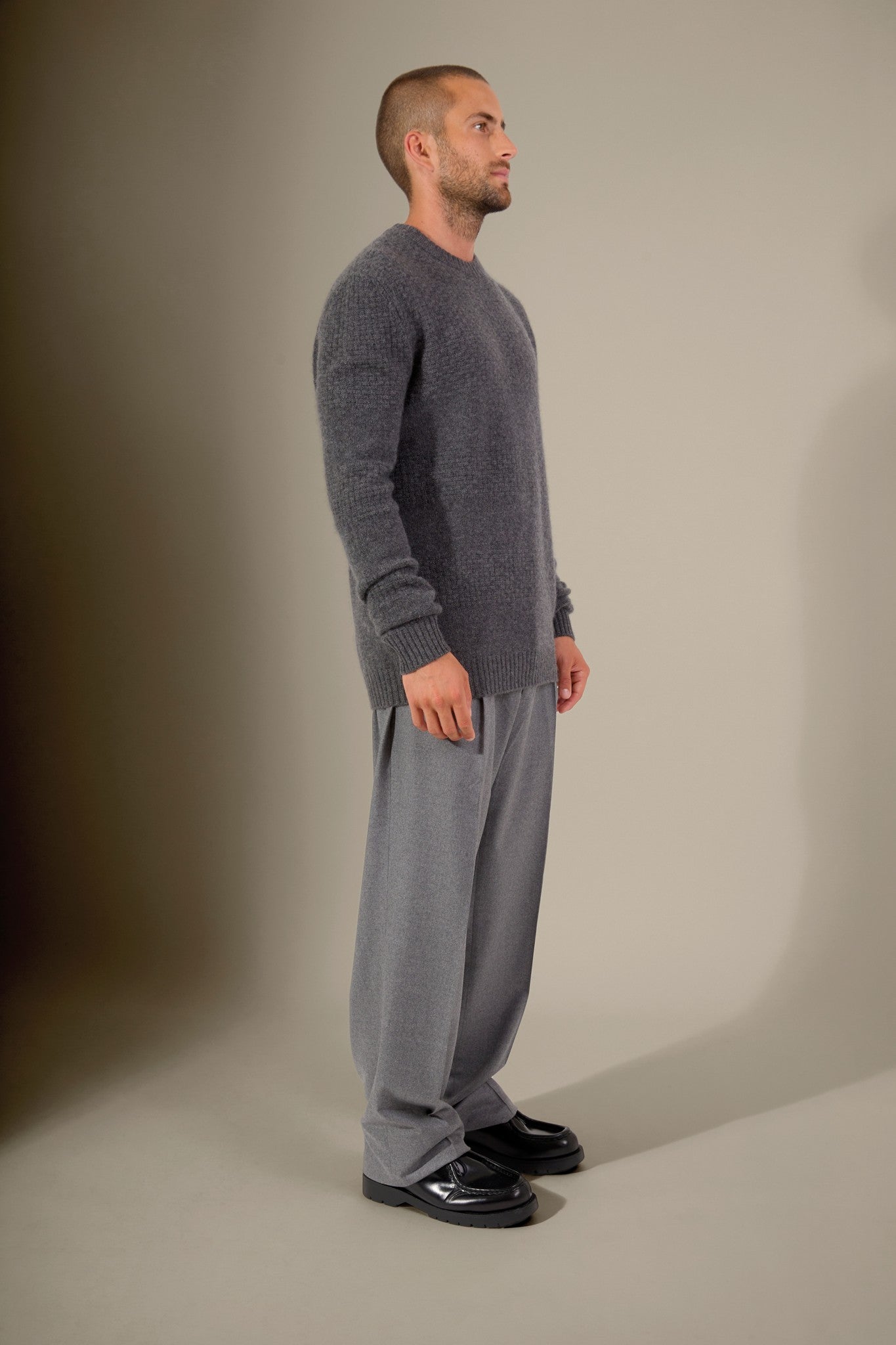 aidan pull col rond 4 fils anthracite chiné 100% cachemire