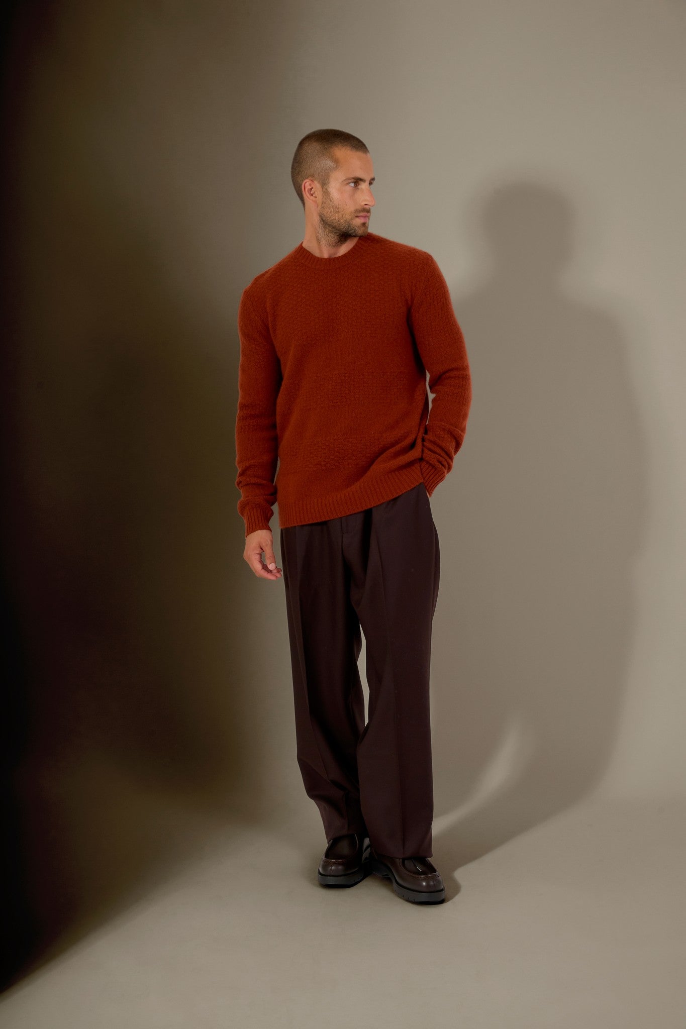 aidan pull col rond 4 fils écureuil 100% cachemire