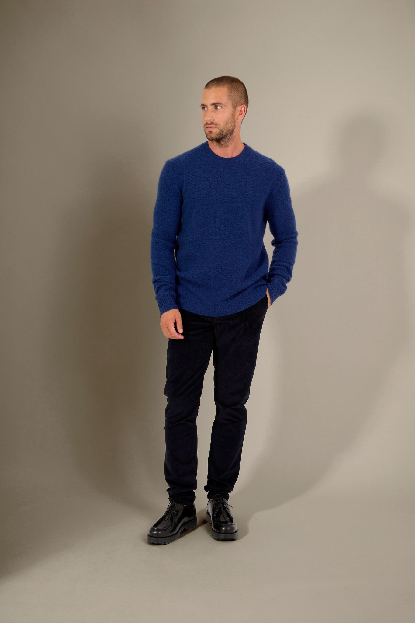 aidan pull col rond 4 fils minuit 100% cachemire