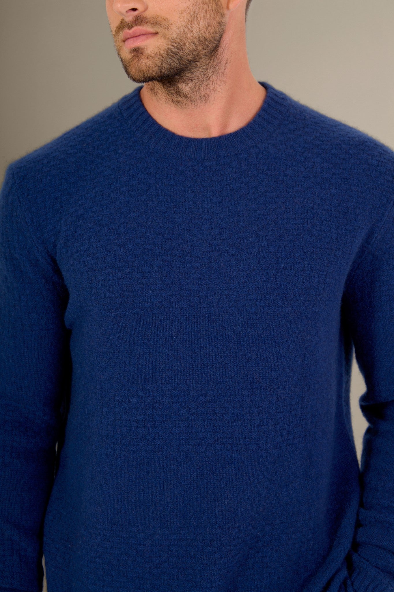 aidan pull col rond 4 fils minuit 100% cachemire