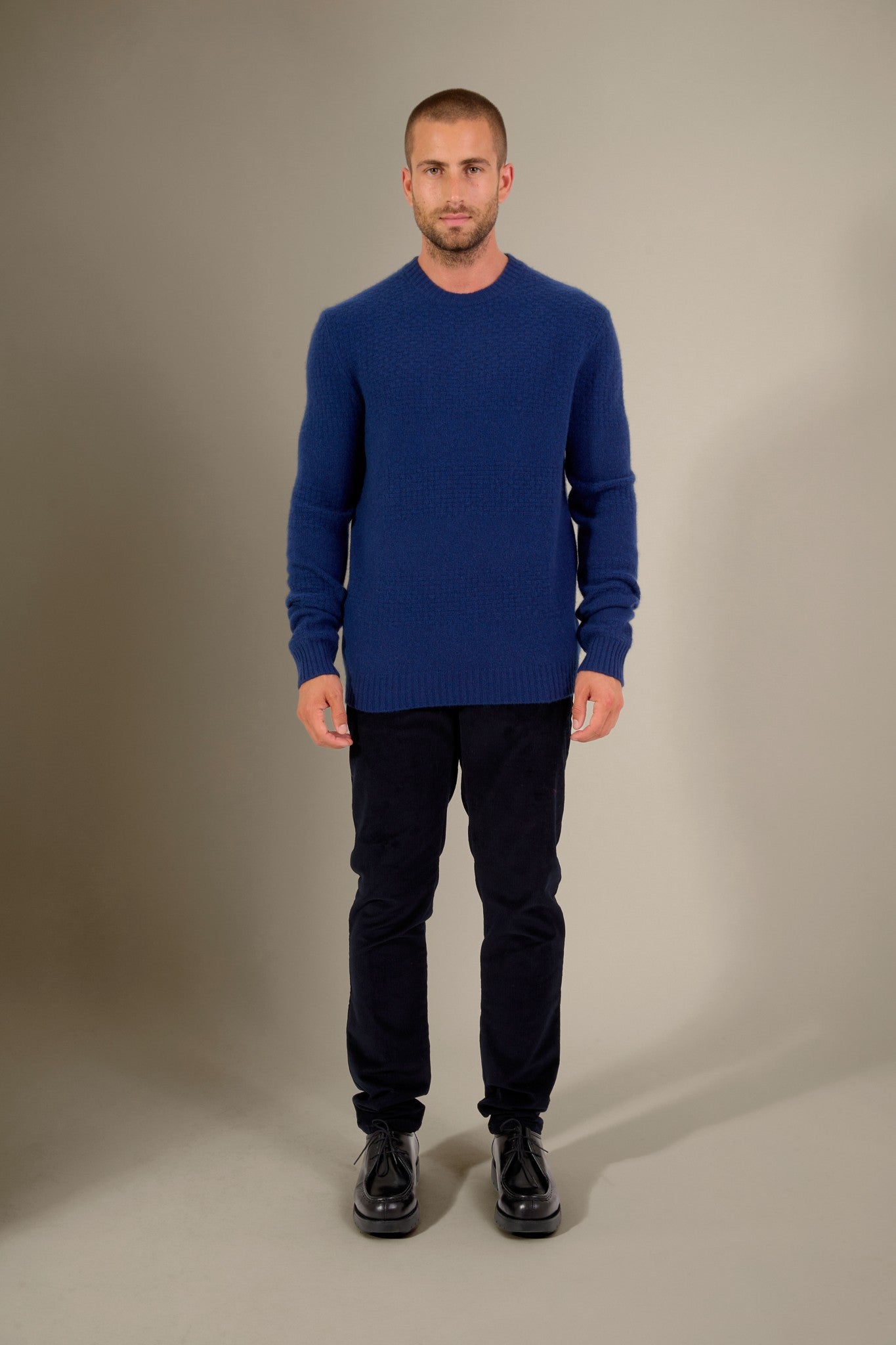 aidan pull col rond 4 fils minuit 100% cachemire