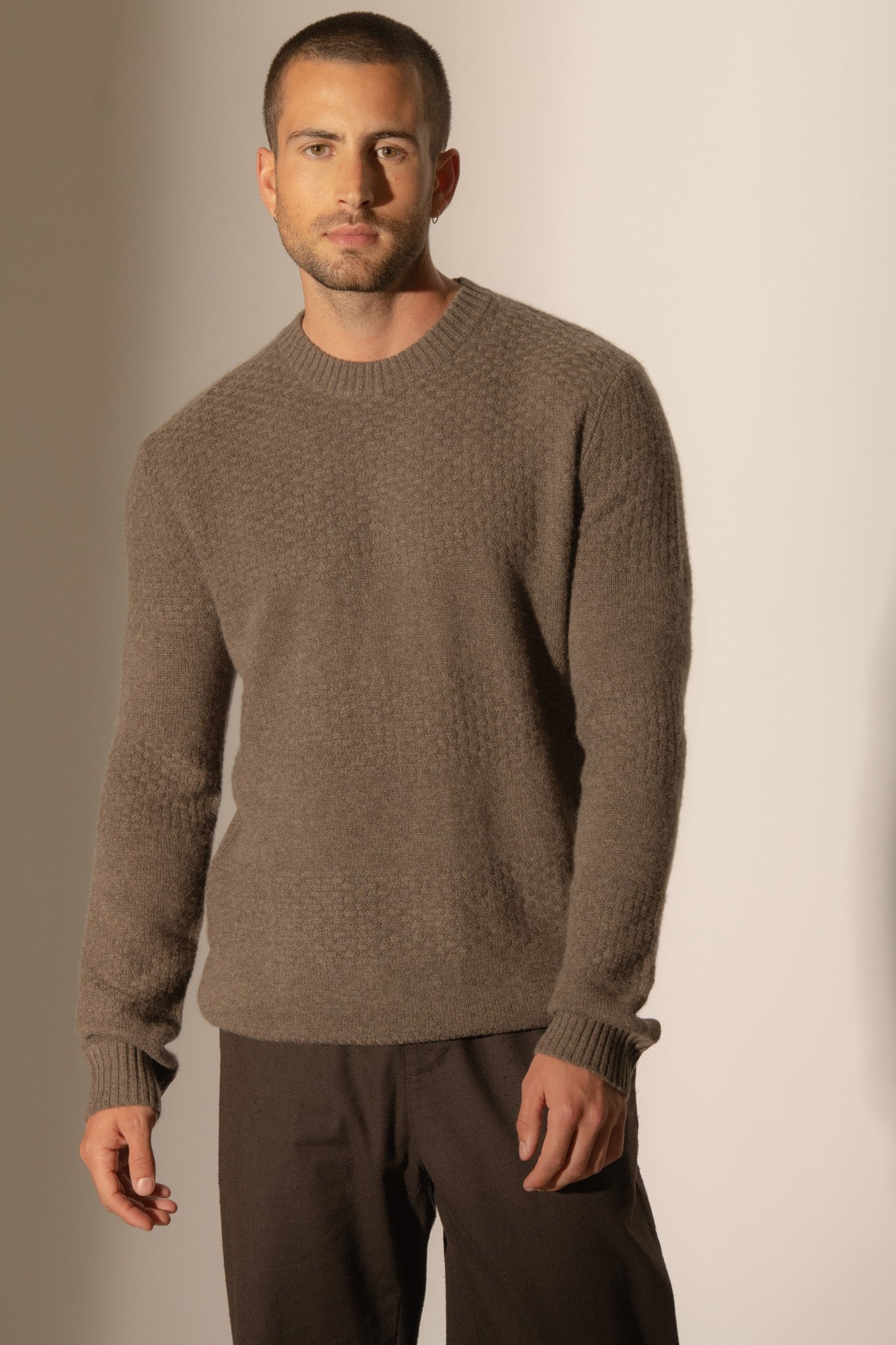 aidan pull col rond 4 fils taupe chiné 100% cachemire