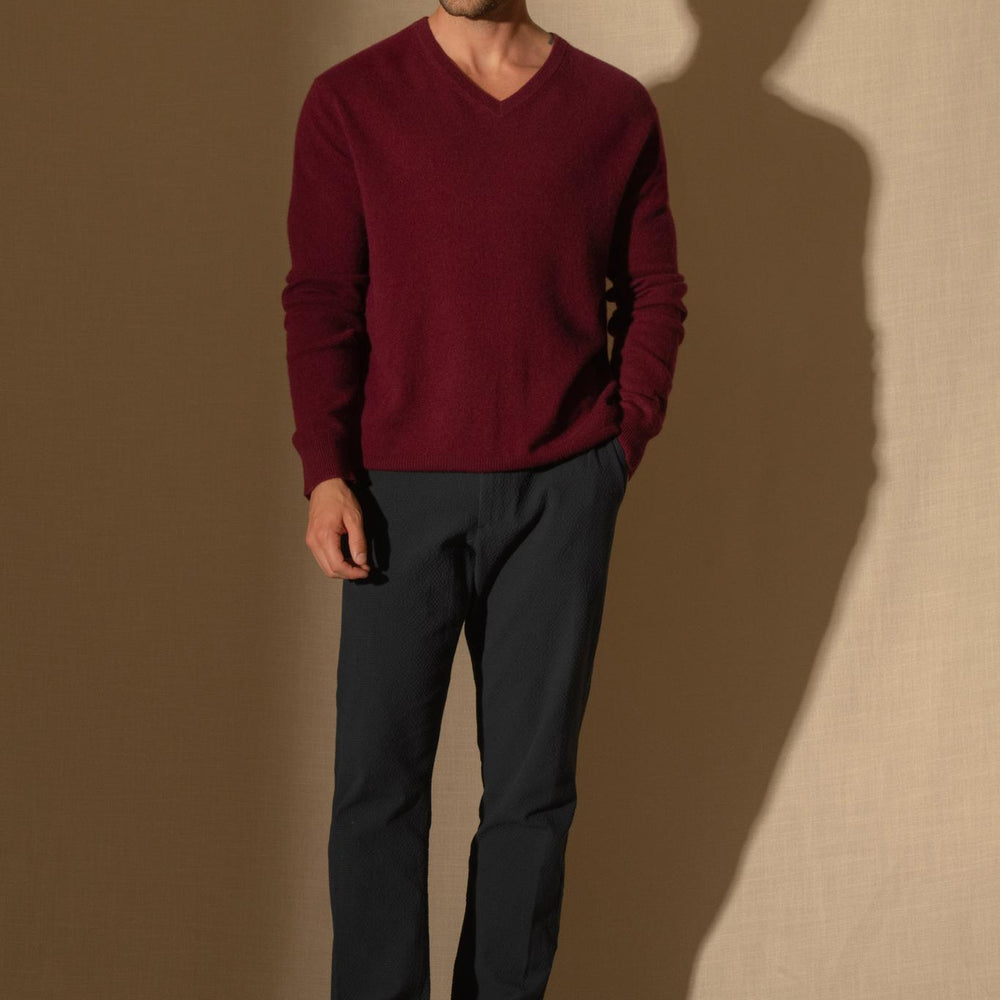 ALEXANDER pull col v  bordeaux 100% cachemire