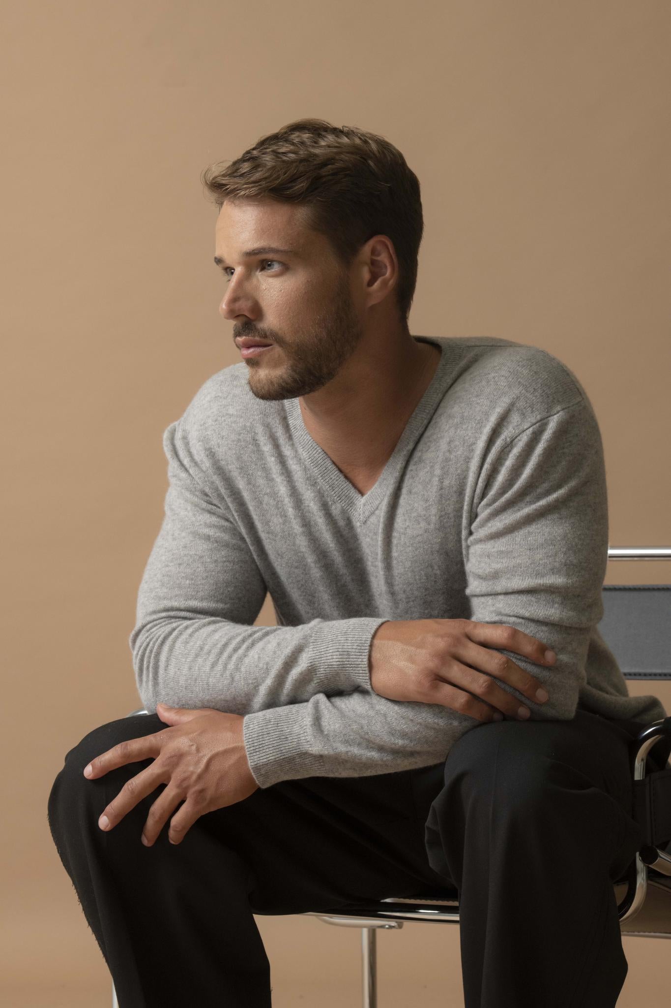 ALEXANDER pull col v  nuage chiné 100% cachemire