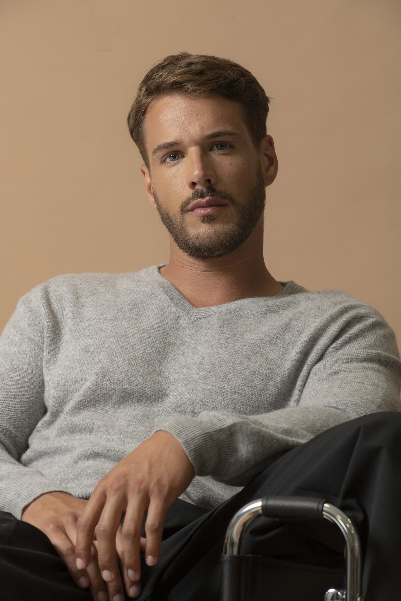 ALEXANDER pull col v  nuage chiné 100% cachemire