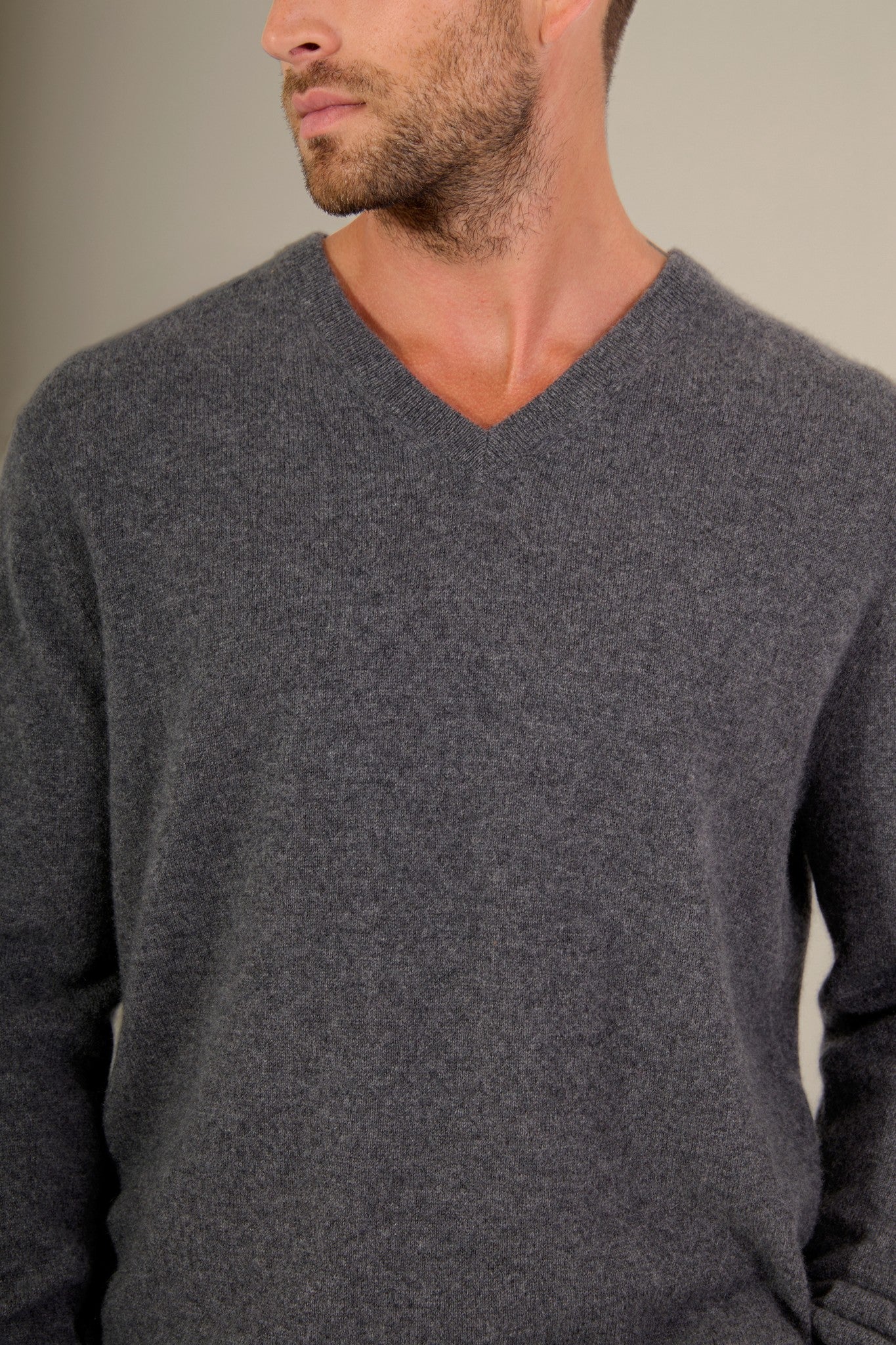 alexander pull col v anthracite chiné 100% cachemire