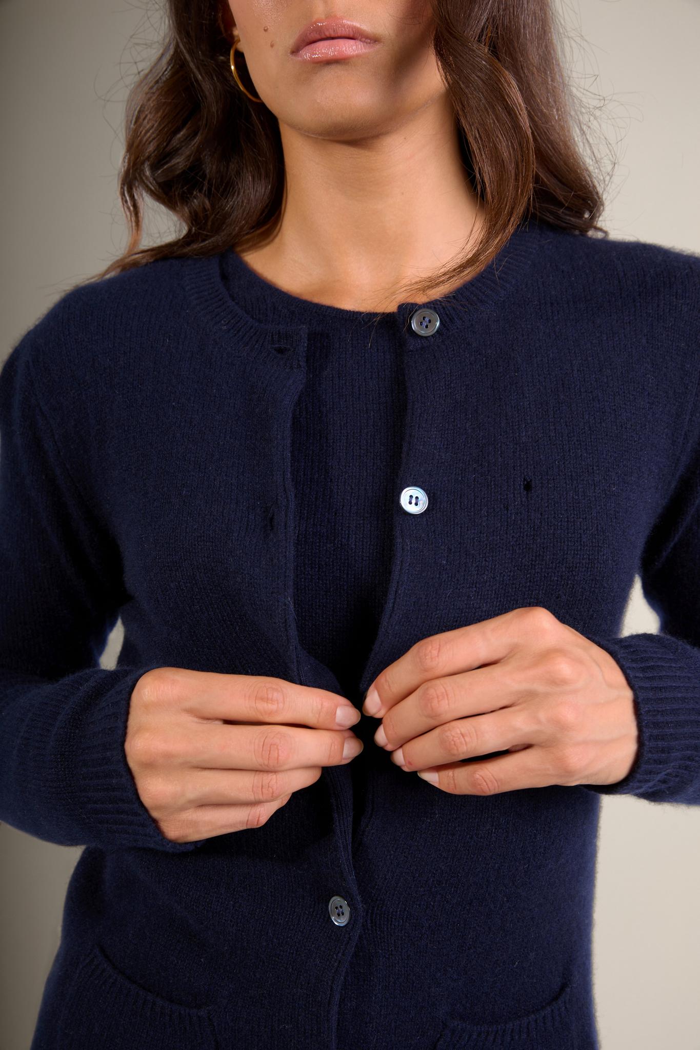 ALYA cardigan col rond 4 fils navy 100% cachemire