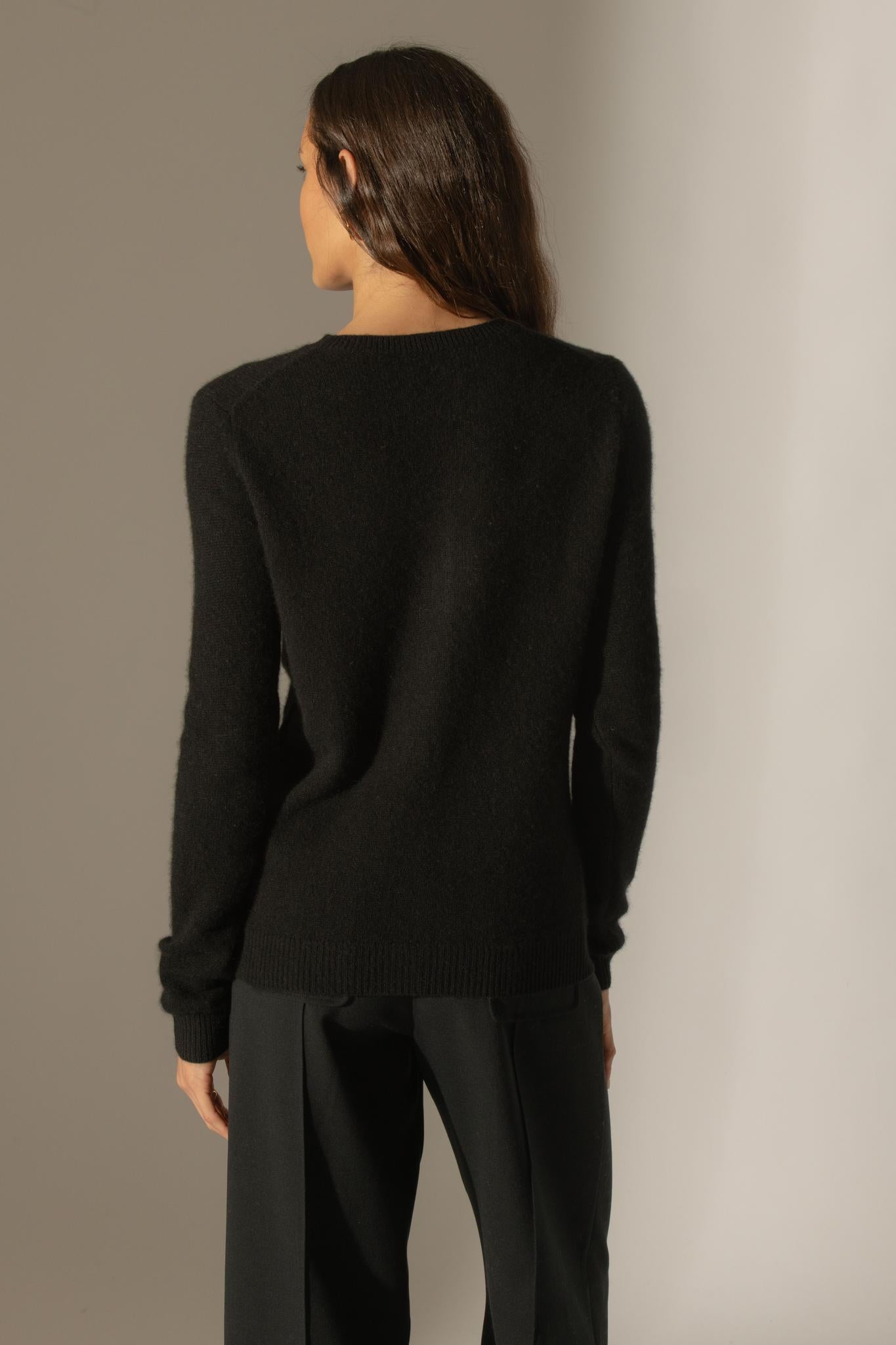 ALYA cardigan col rond 4 fils noir 100% cachemire