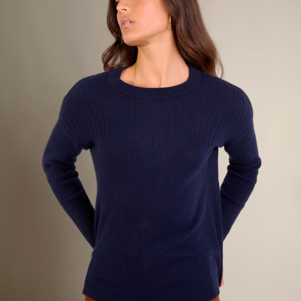 amvira pull col rond navy 100% cachemire