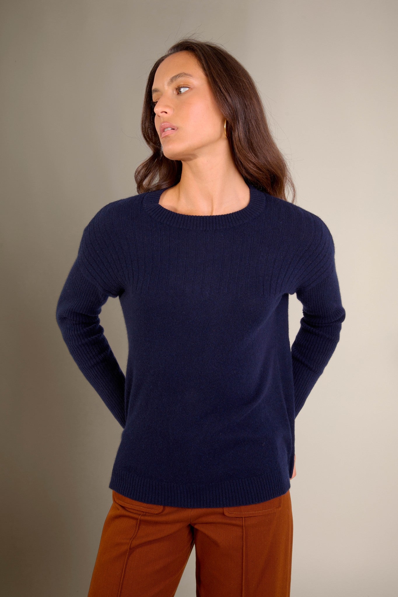 amvira pull col rond navy 100% cachemire