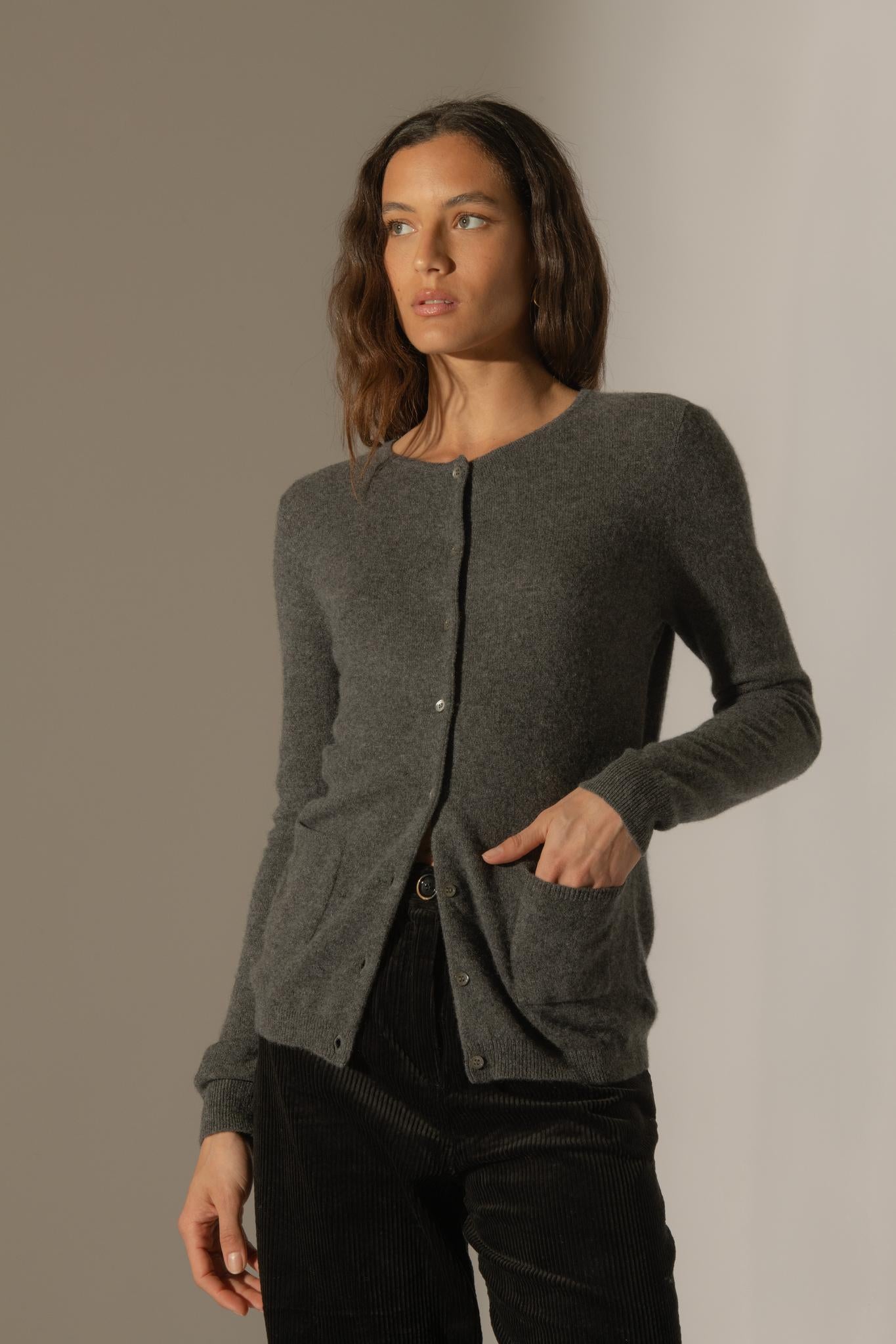 AMY cardigan col rond anthracite chiné 100% cachemire