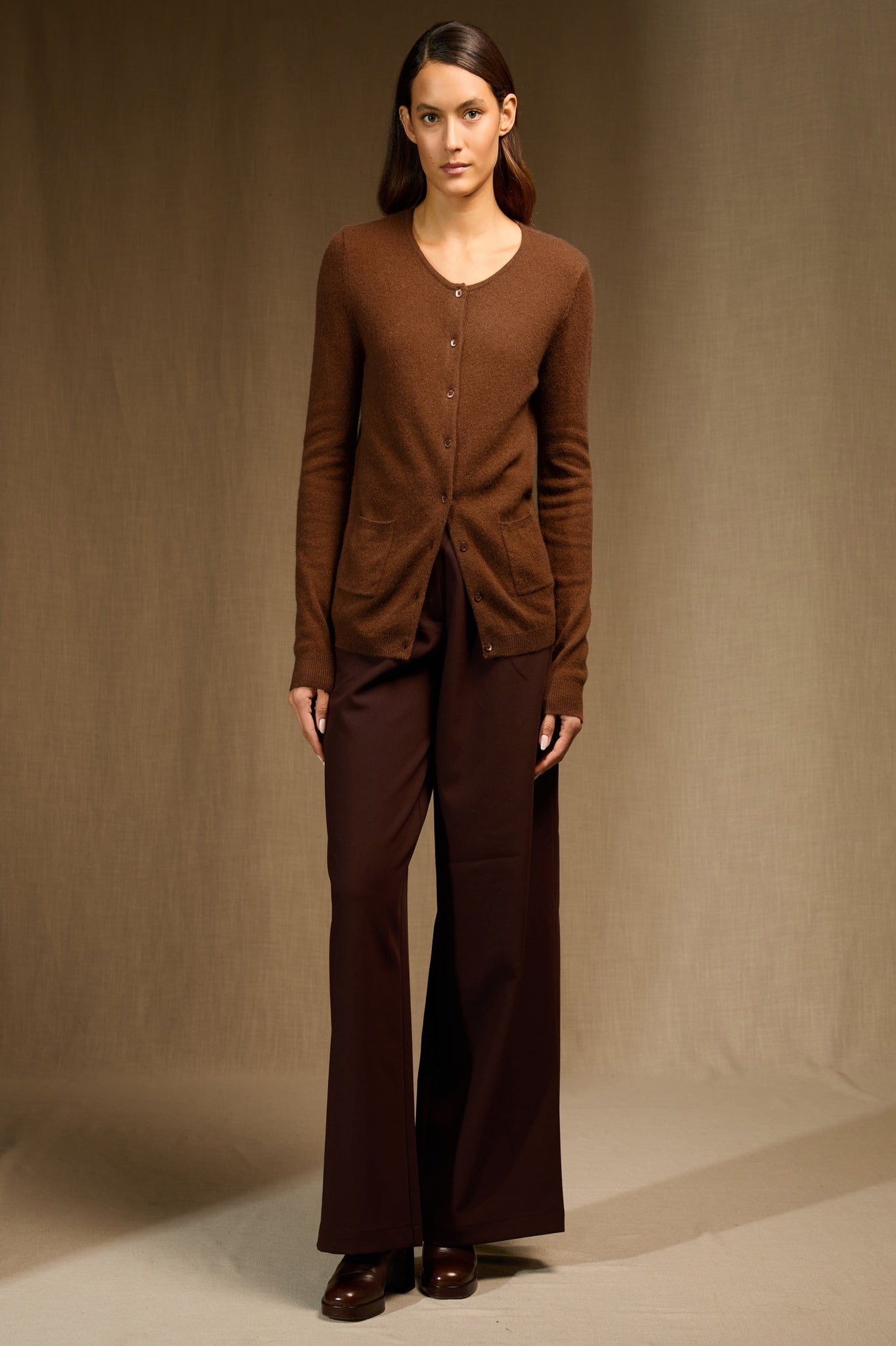 amy cardigan col rond cannelle 100% cachemire