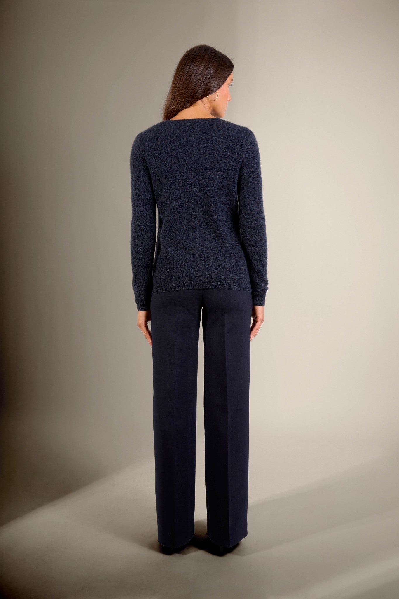 amy cardigan col rond caviar 100% cachemire