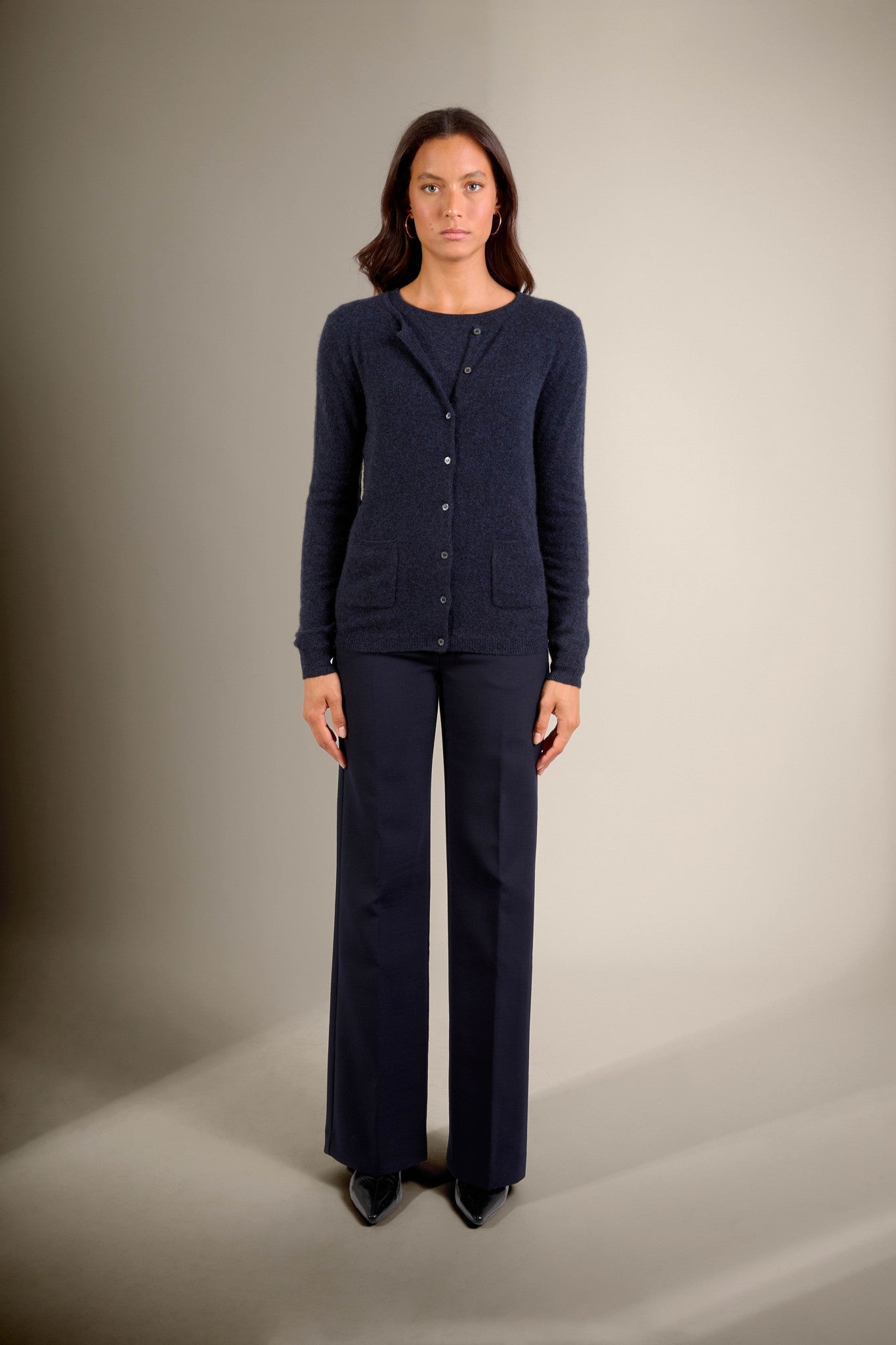 amy cardigan col rond caviar 100% cachemire