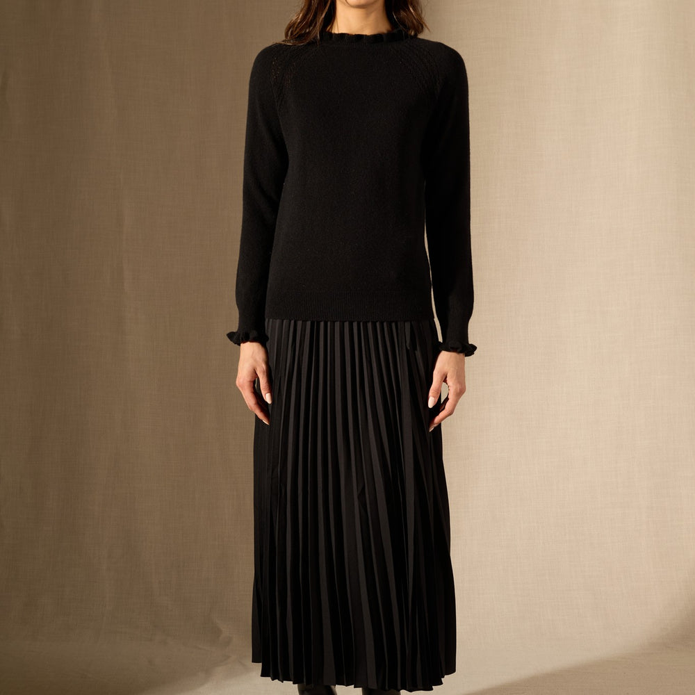 arlenia pull col rond volant poignet et col noir 100% cachemire