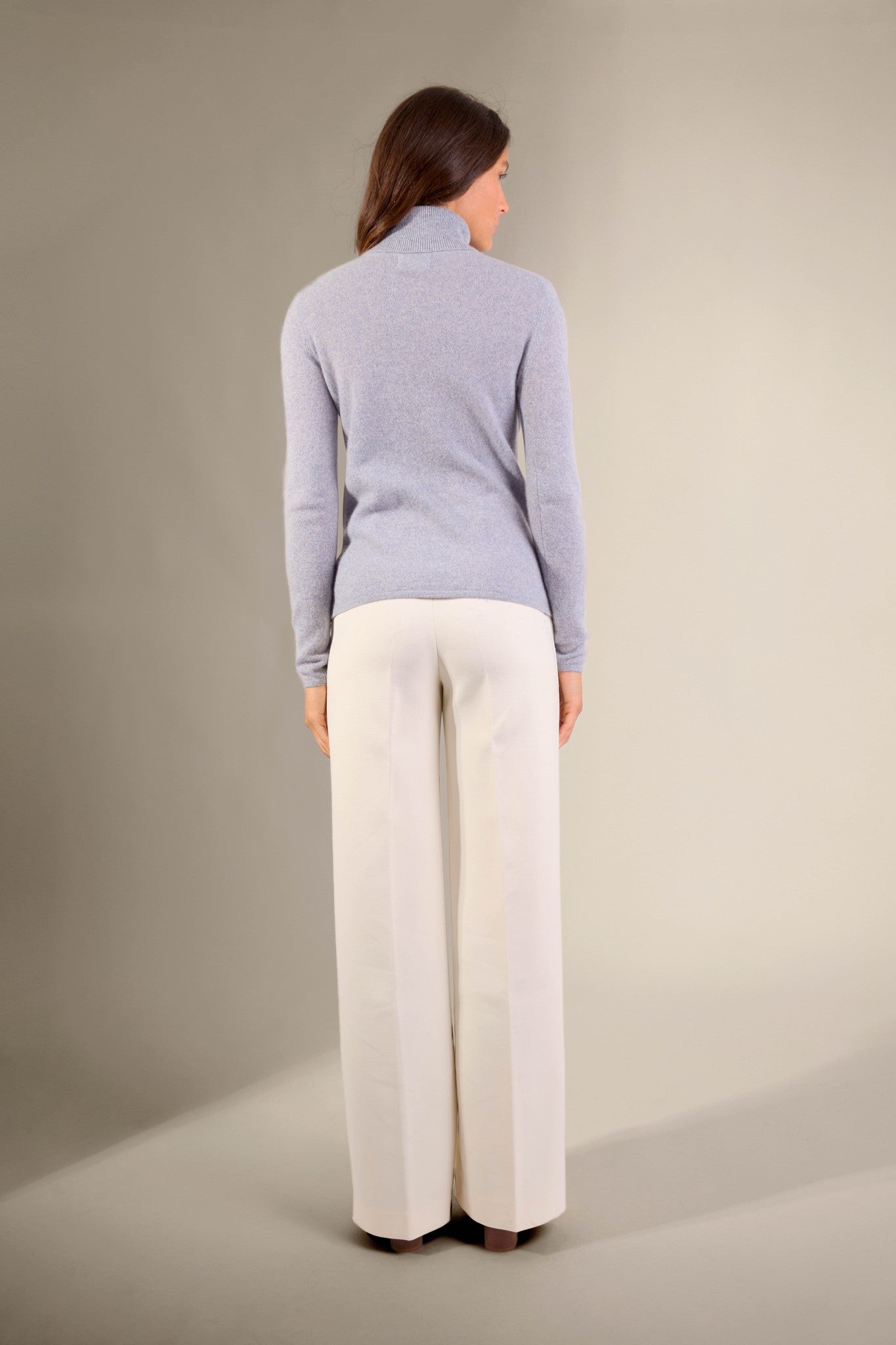 ashley pull col roulé bleu ivoire 100% cachemire