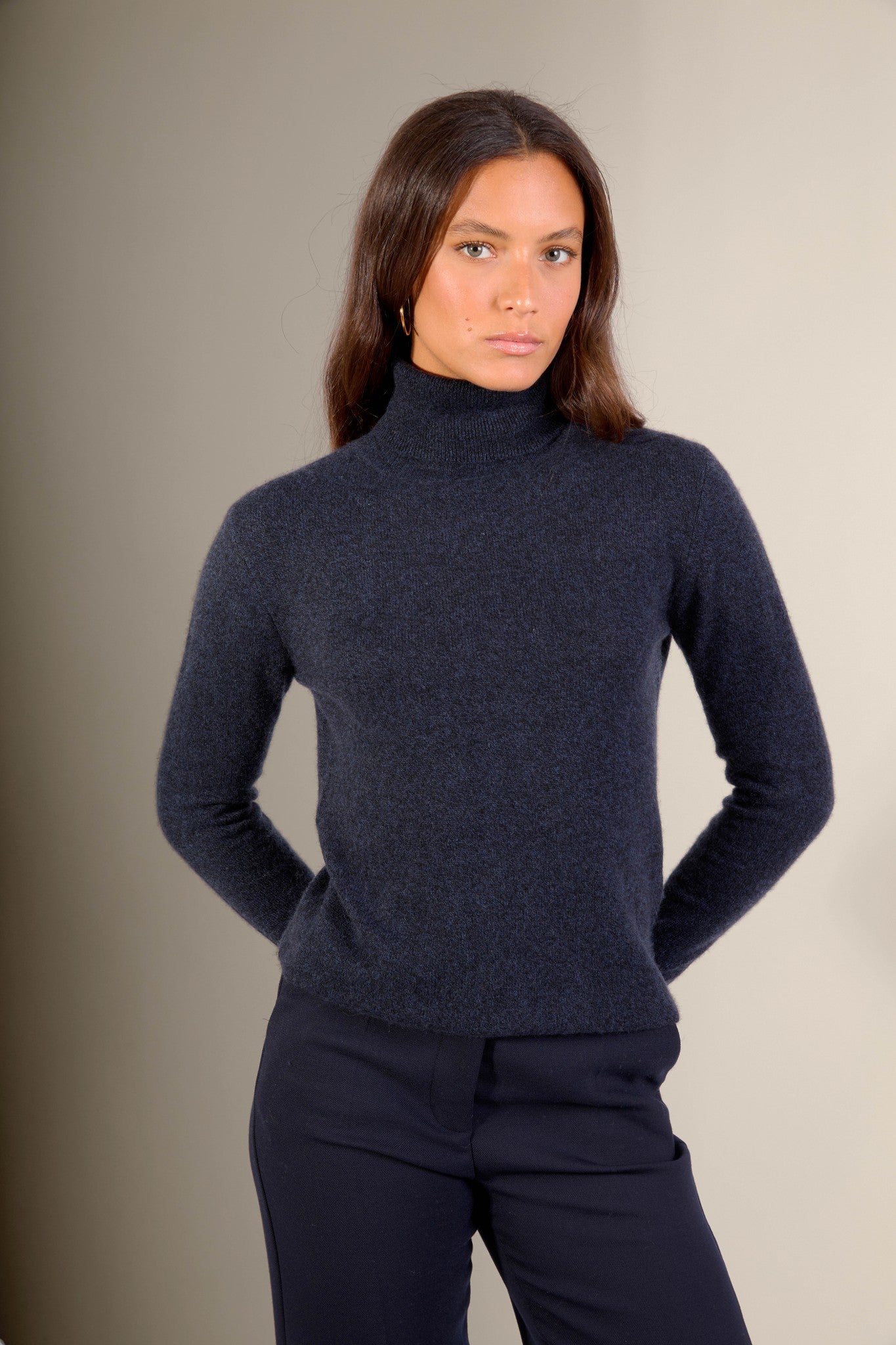 ashley pull col roulé caviar 100% cachemire