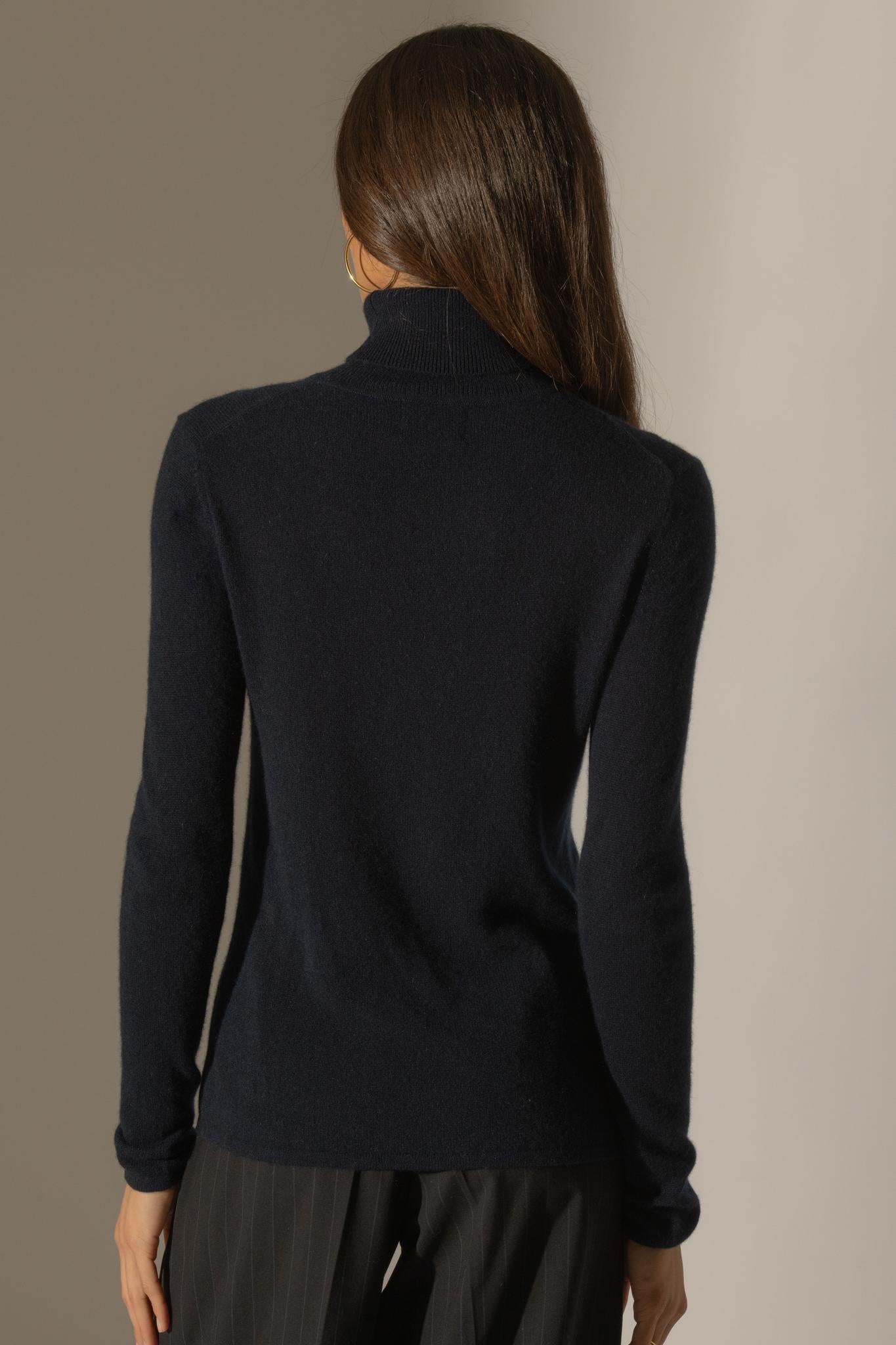 ASHLEY pull col roulé navy 100% cachemire