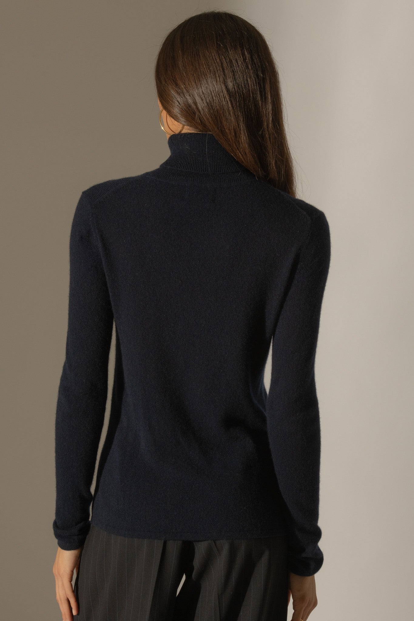 ashley pull col roulé navy 100% cachemire