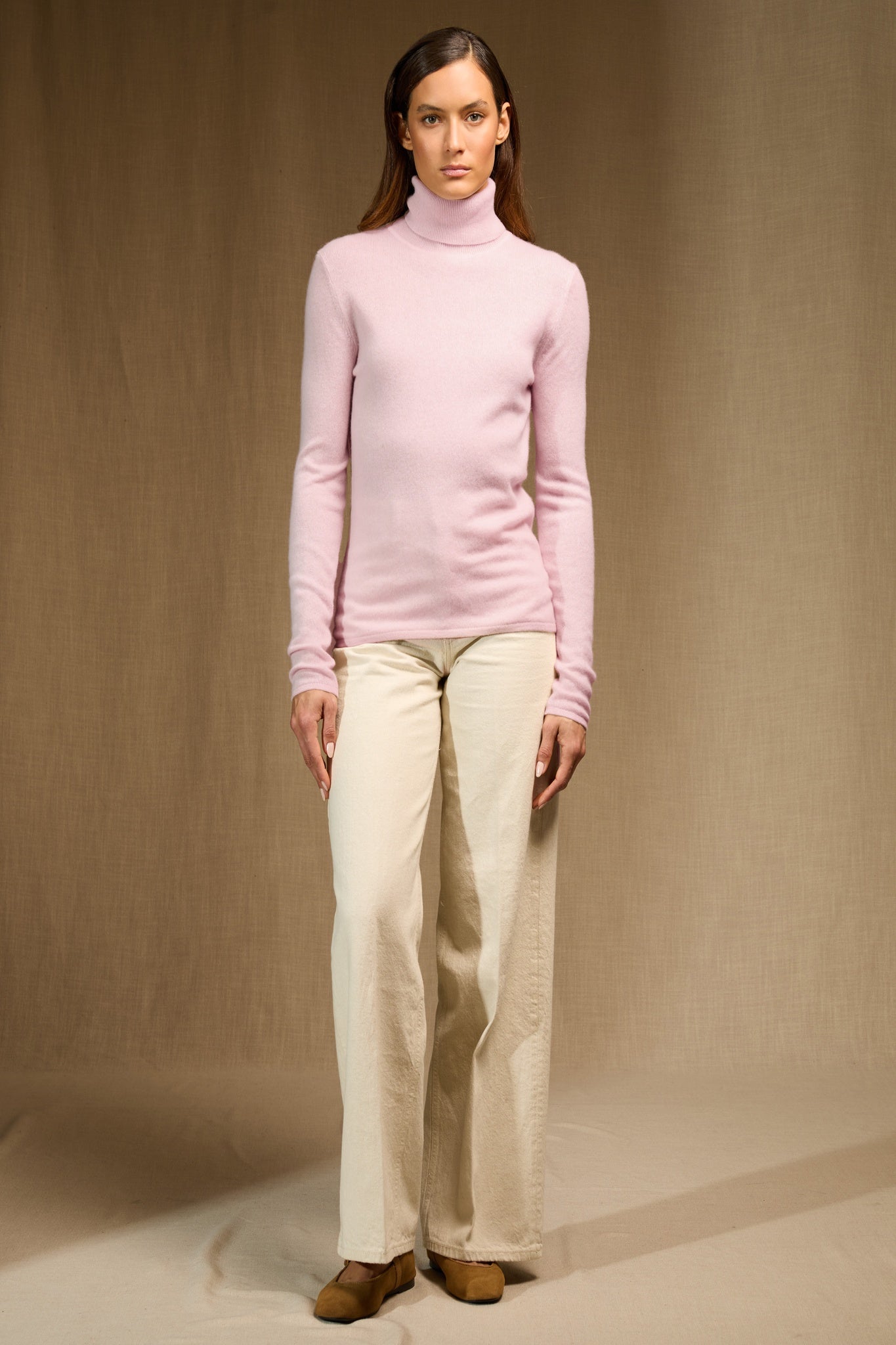 ASHLEY pull col roulé poudre 100% cachemire