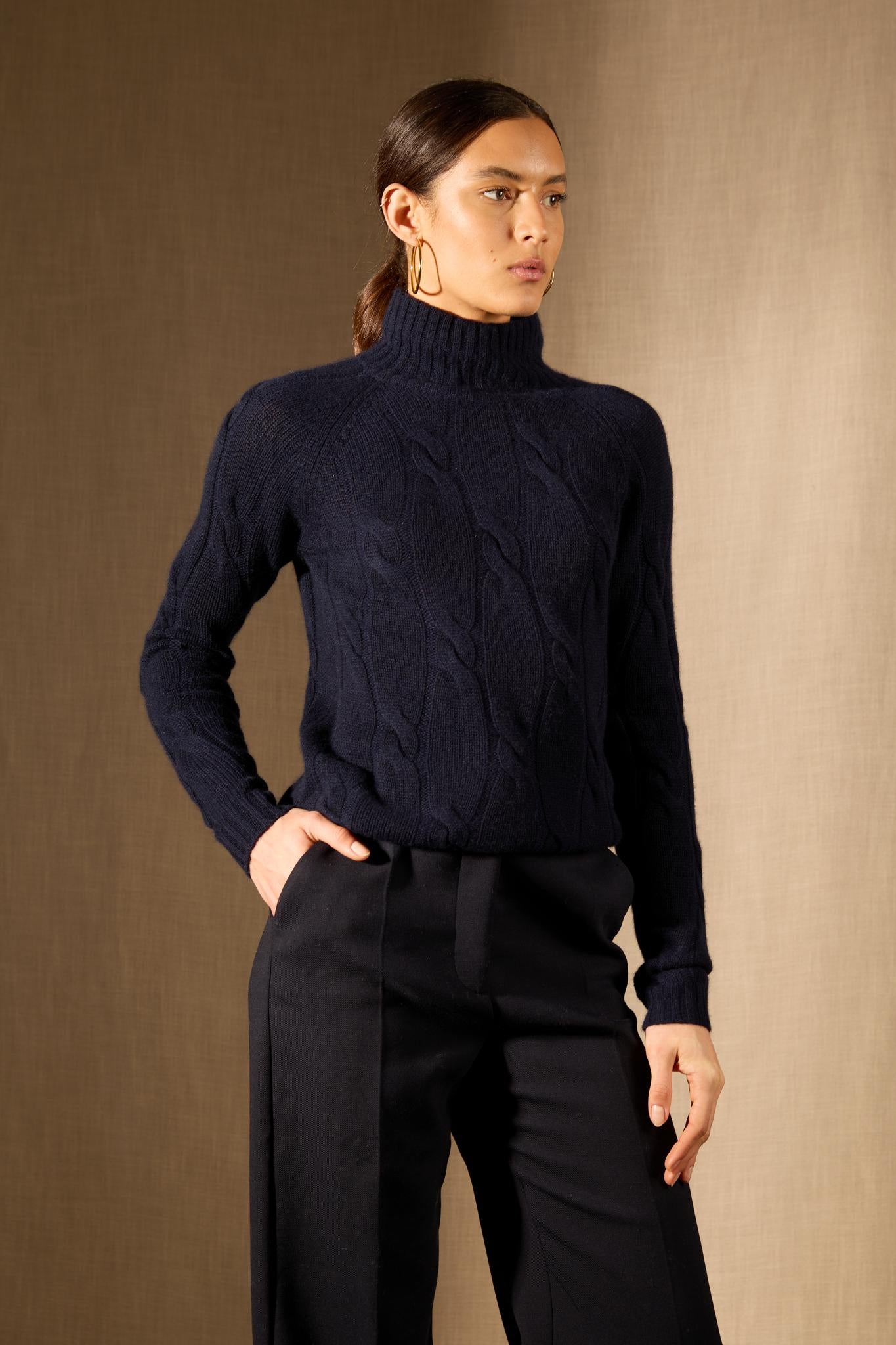 ASPEN pull col montant 6 fils navy 100% cachemire