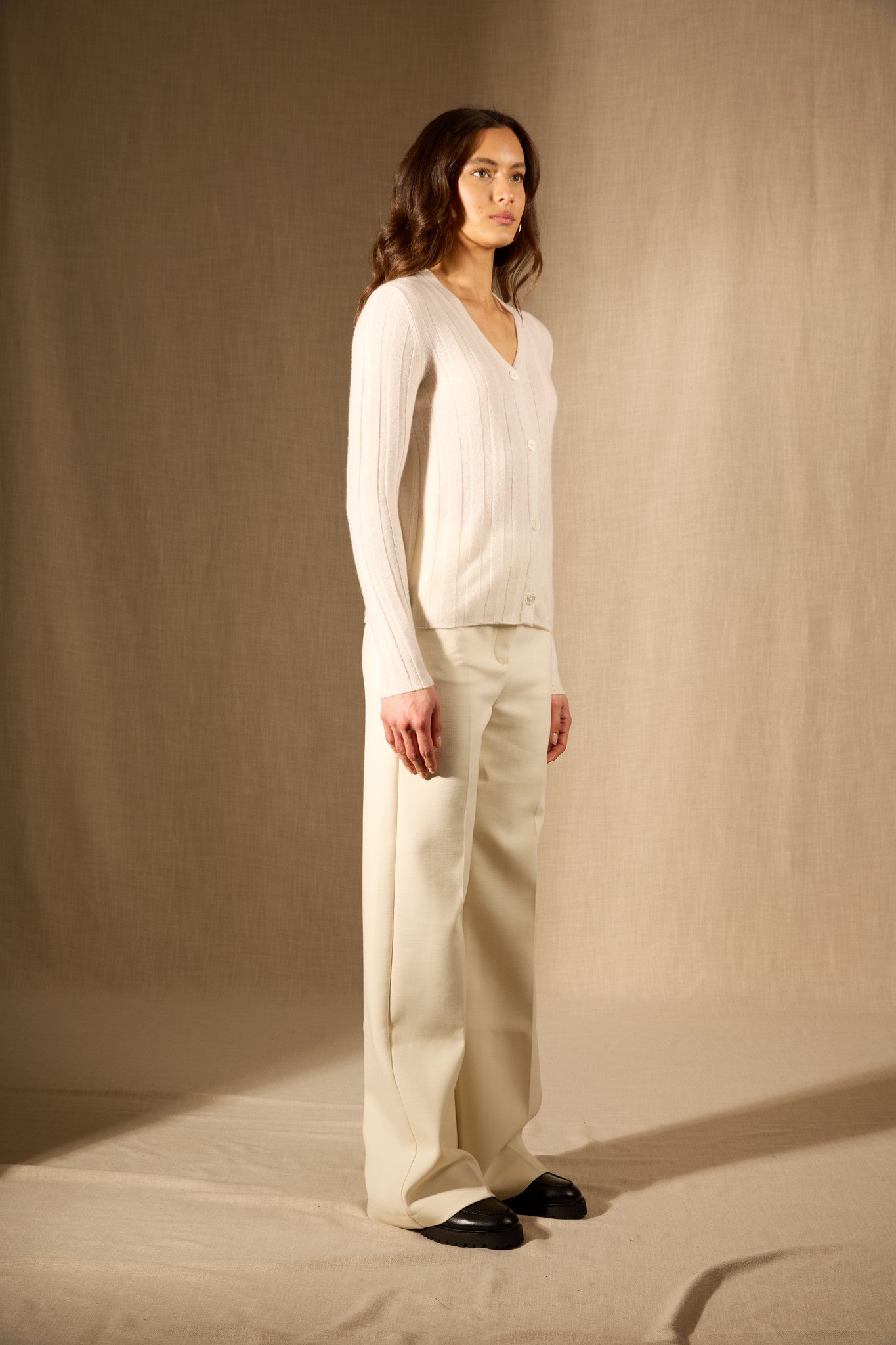 aurora cardigan col v ivoire 100% cachemire