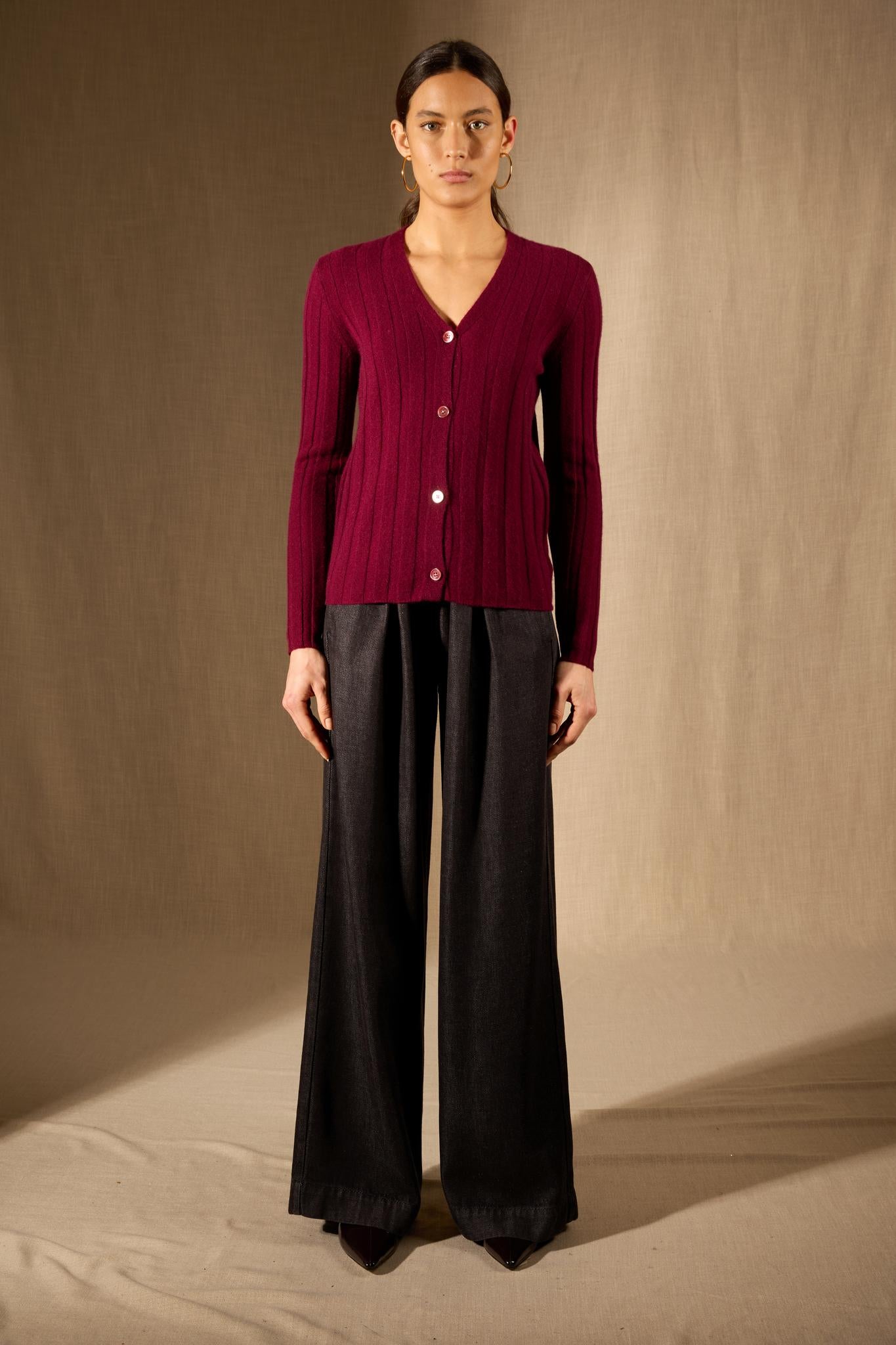 Aurora cardigan col v bordeaux 100% cachemire