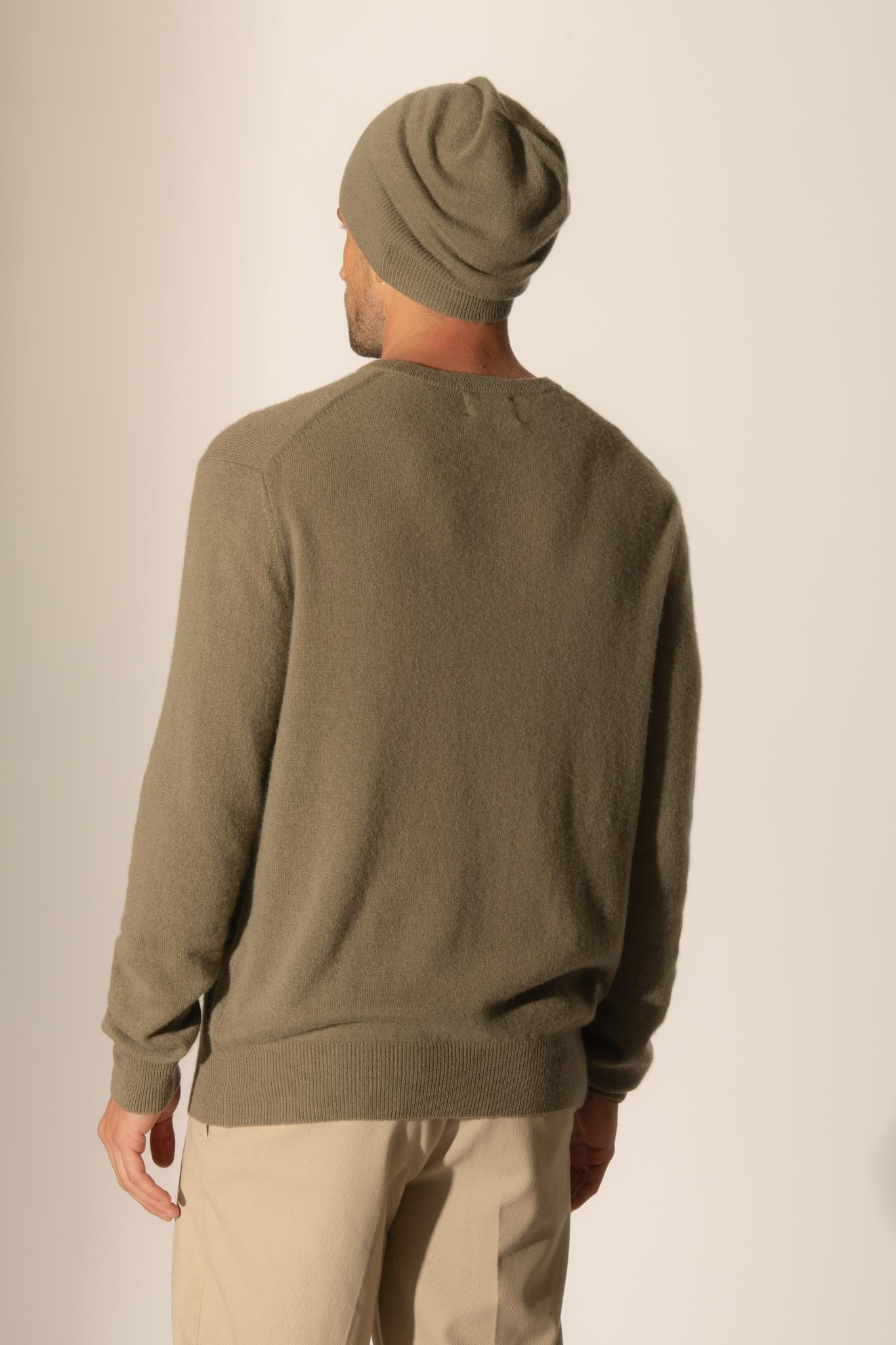 BLAKE pull col rond army 100% cachemire