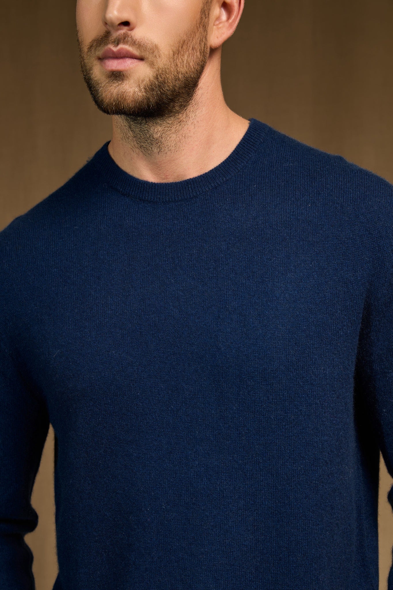 blake pull col rond minuit 100% cachemire