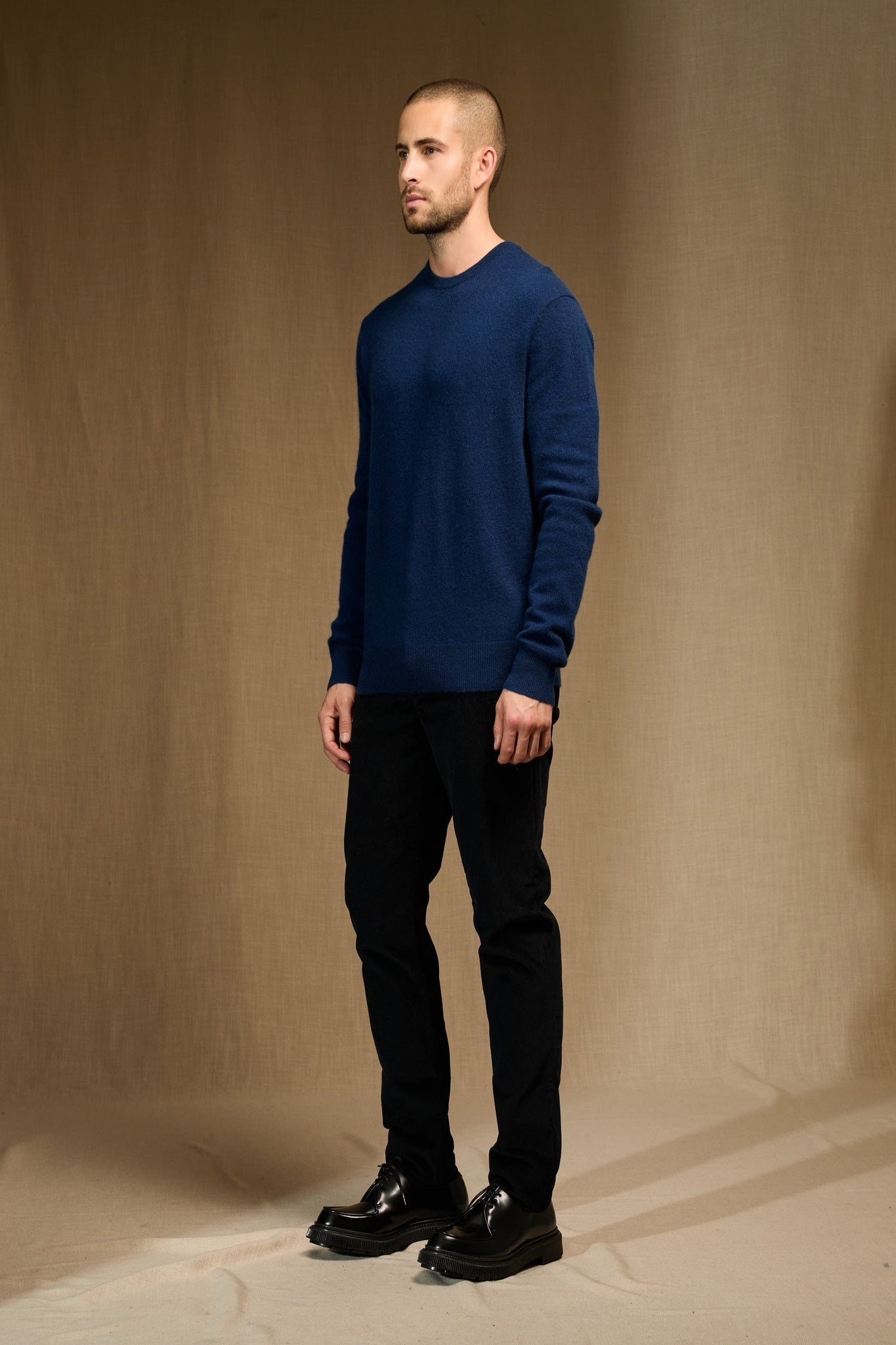 blake pull col rond minuit 100% cachemire