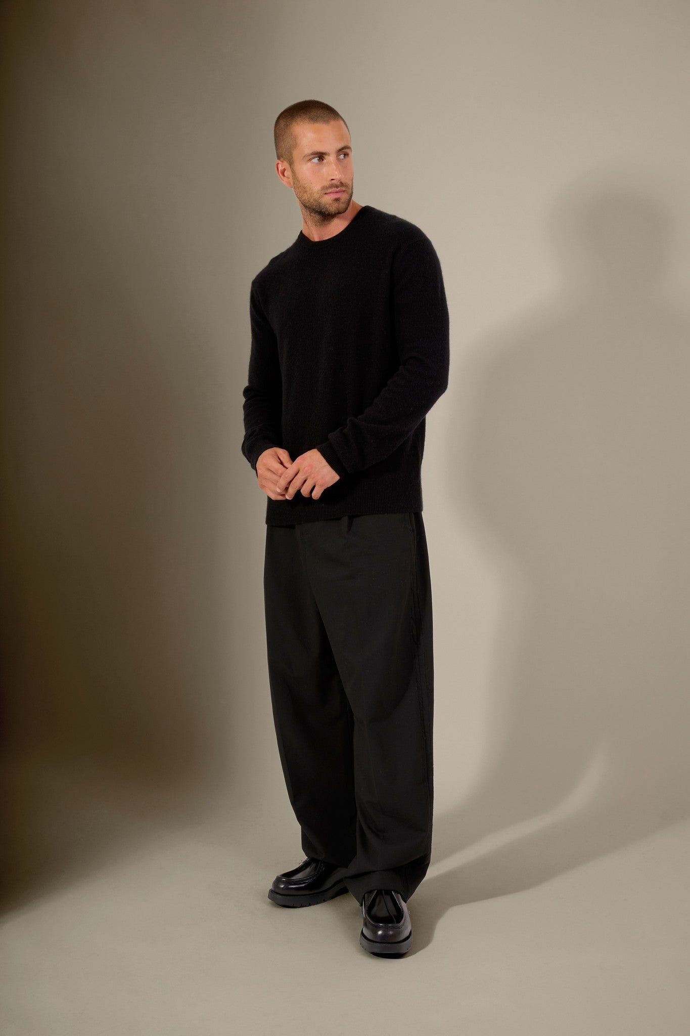 blake pull col rond noir 100% cachemire