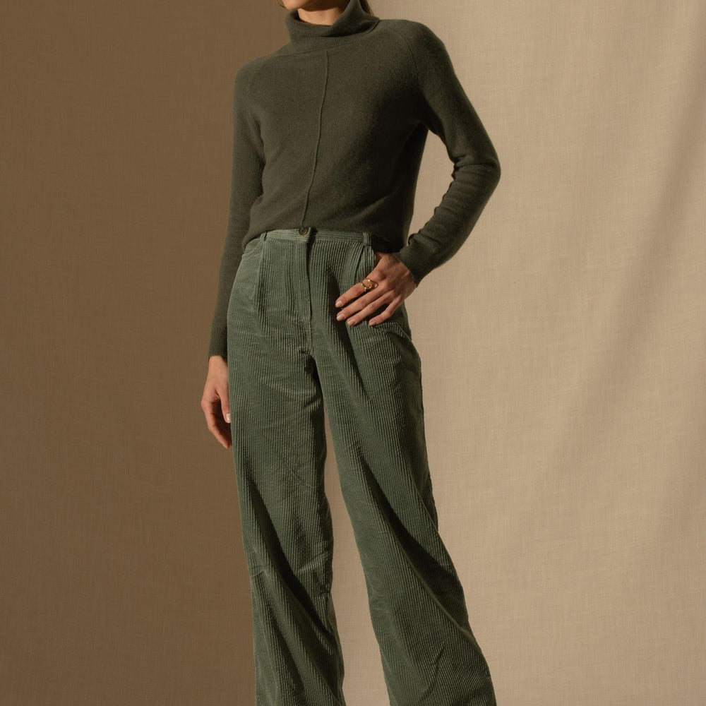 CARRICK pull col roulé kaki 100% cachemire