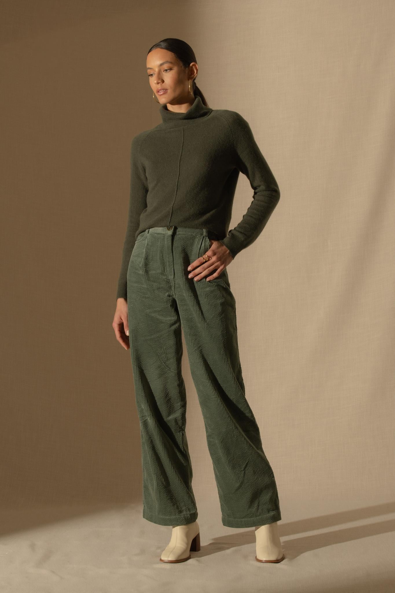 CARRICK pull col roulé kaki 100% cachemire