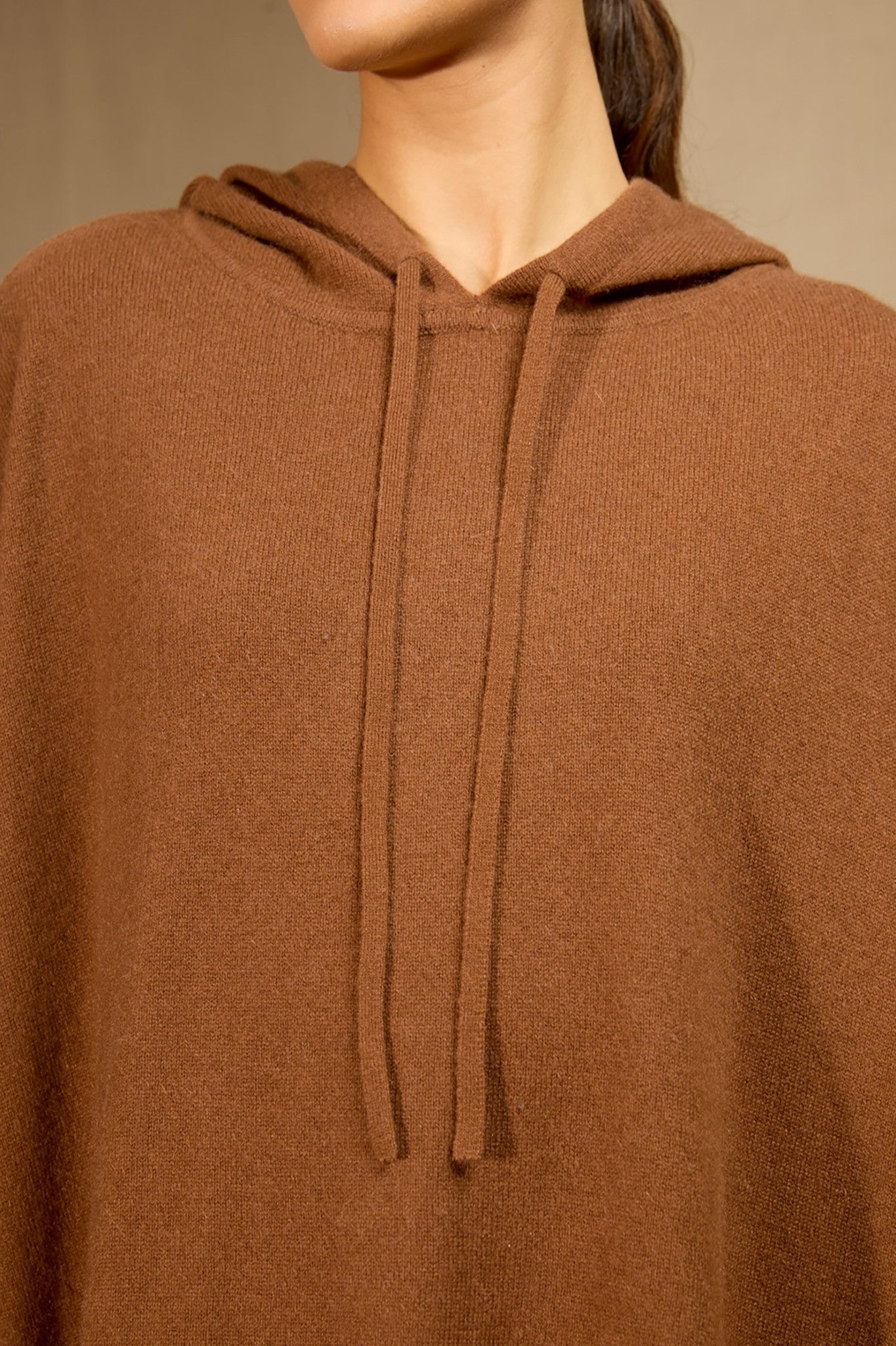 celarion poncho capuche chataigne 100% cachemire