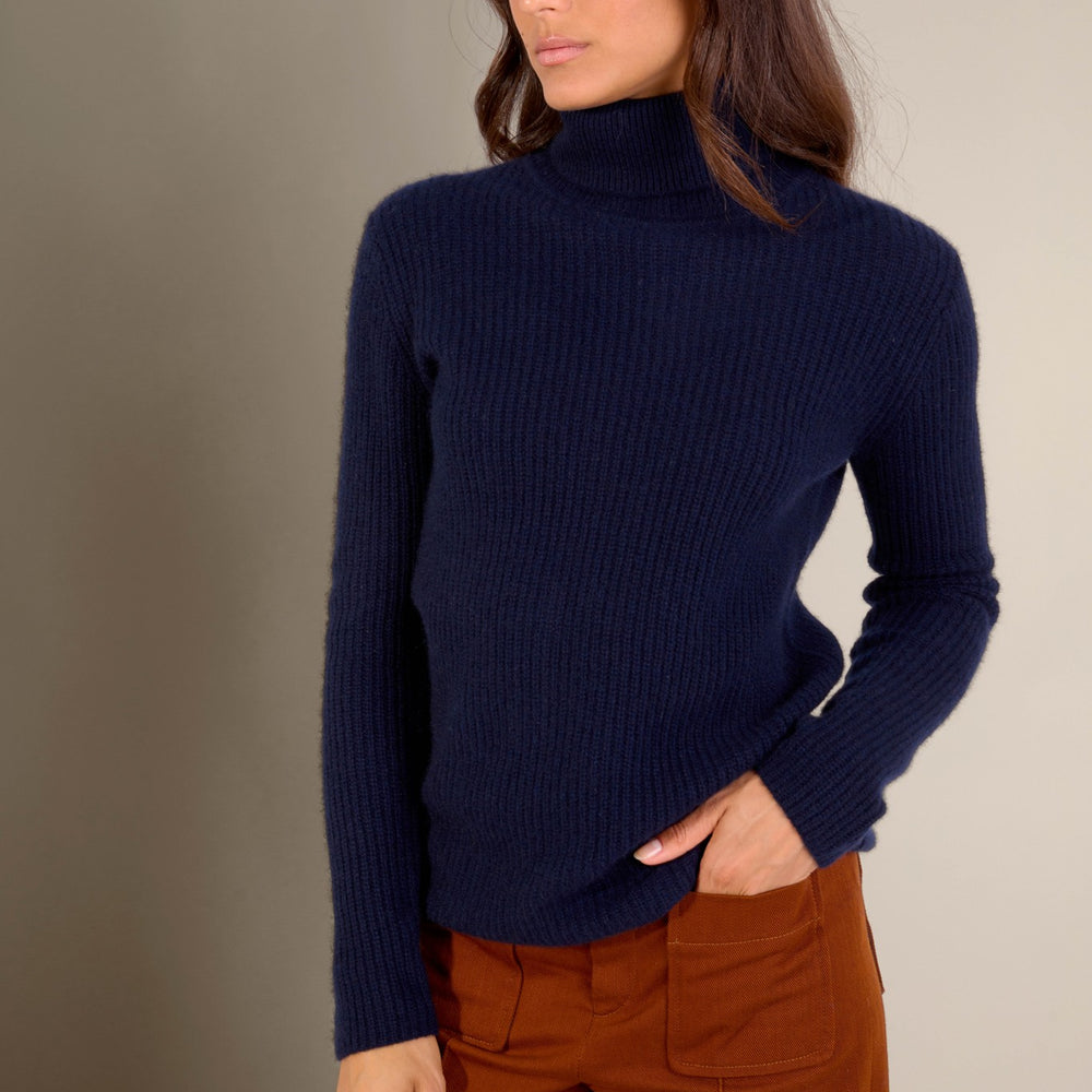 celeste pull col roulé 4 fils navy 100% cachemire