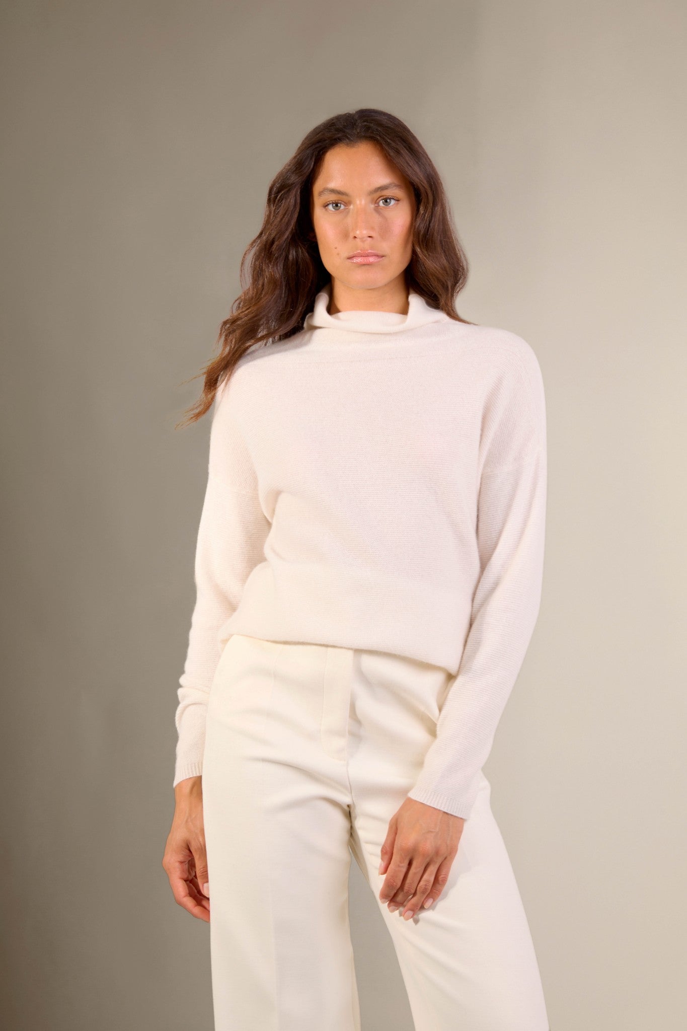 cevaro pull col roulé ivoire 100% cachemire