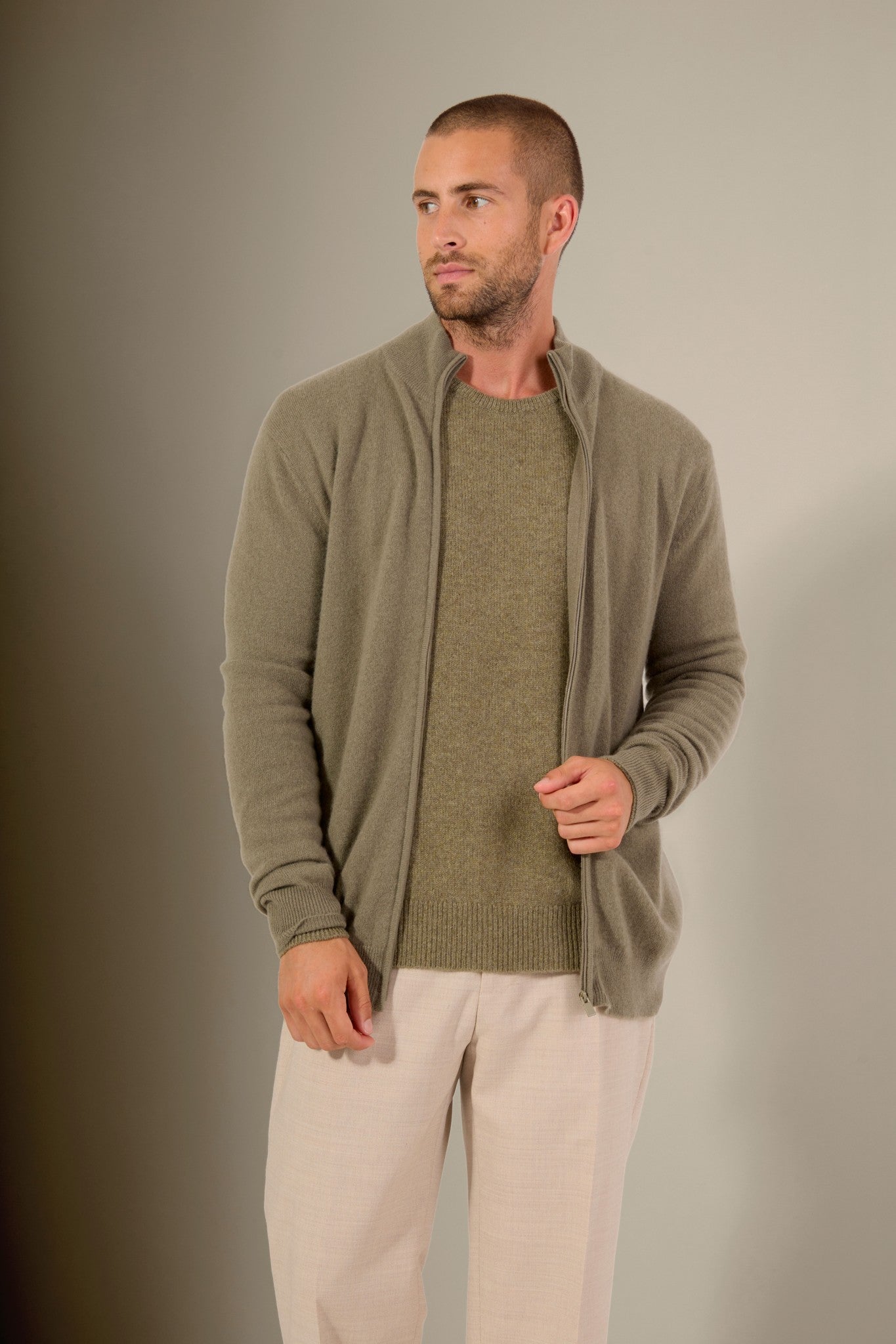 cody gilet zippé col montant army 100% cachemire