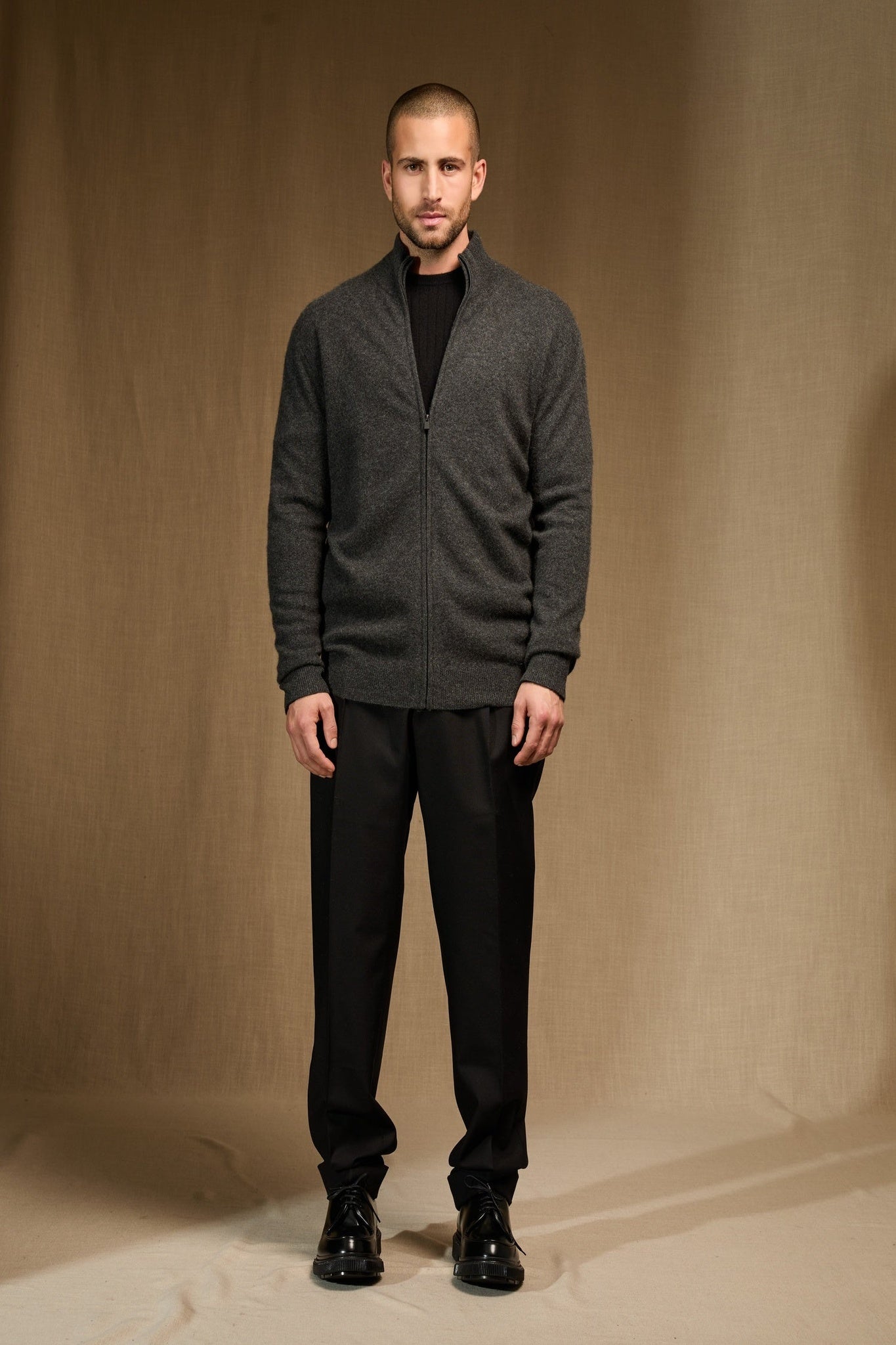 cody gilet zippé col montant carbone chiné 100% cachemire