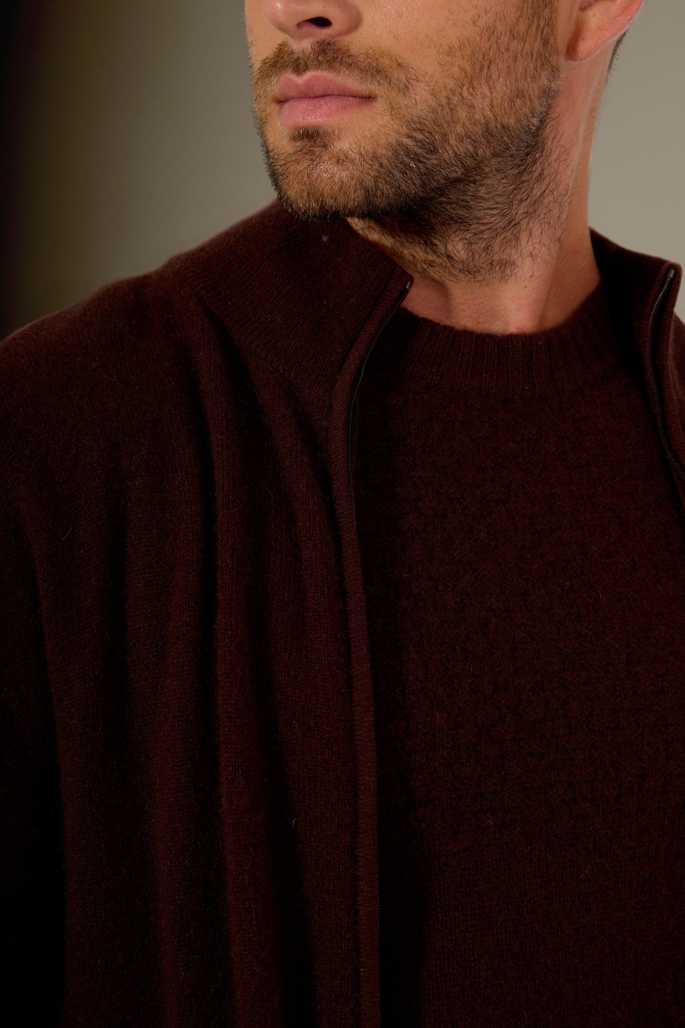 cody gilet zippé col montant choco 100% cachemire