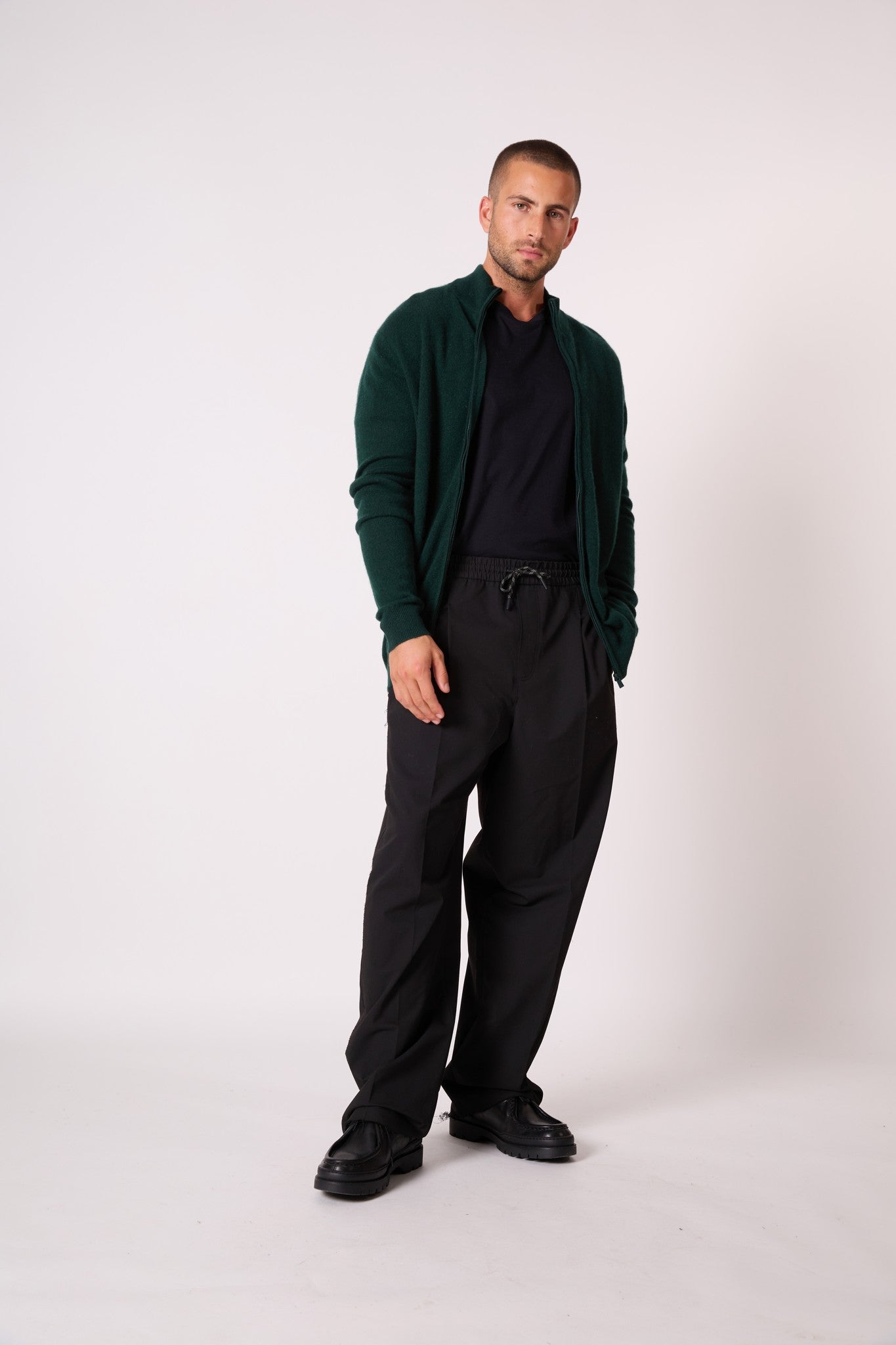 cody gilet zippé col montant cyprès 100% cachemire