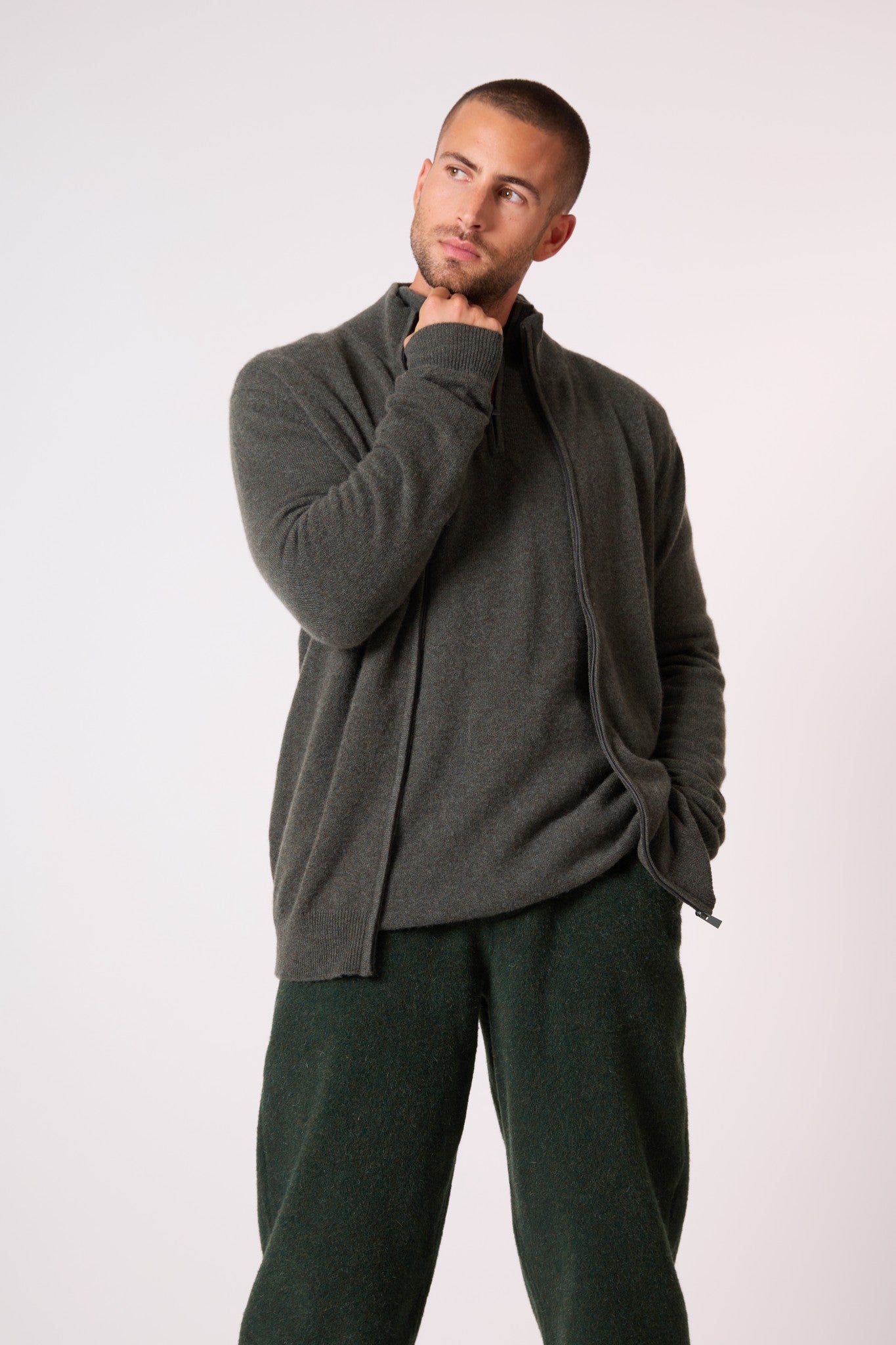 cody gilet zippé col montant kaki chiné 100% cachemire