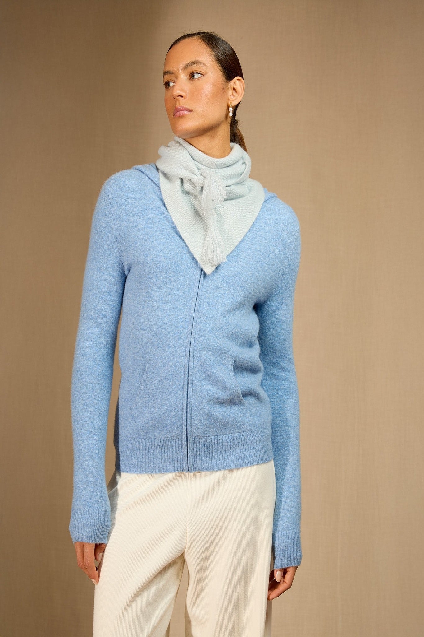 condeixa écharpe triangle avec franges 4 fils givre 100% cachemire