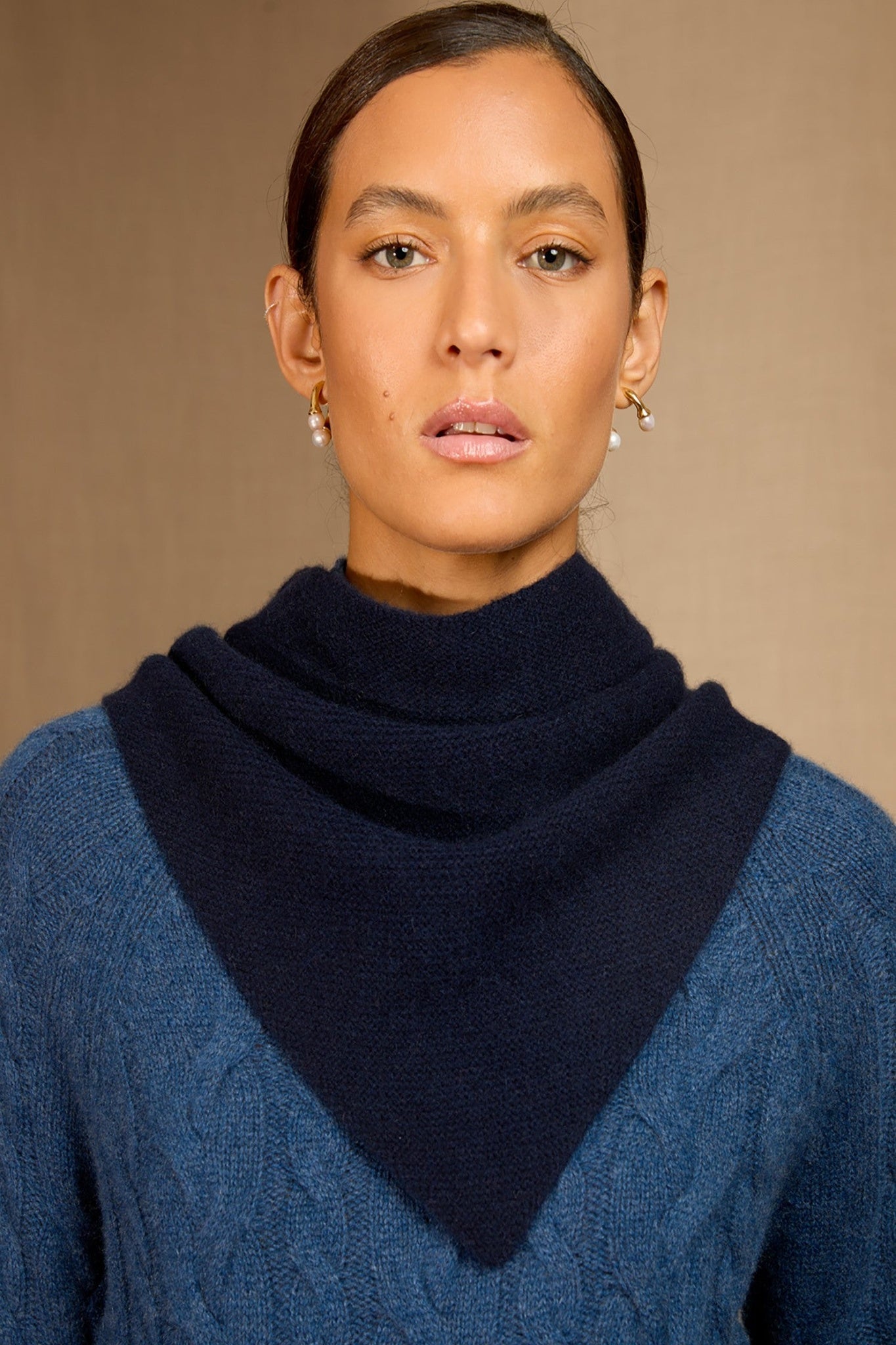 condeixa écharpe triangle avec franges 4 fils navy 100% cachemire