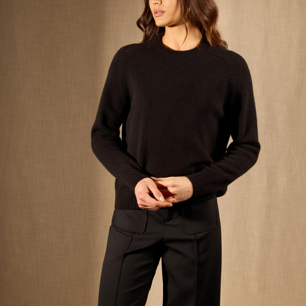 Cassia pull col rond 4 fils noir 100% cachemire