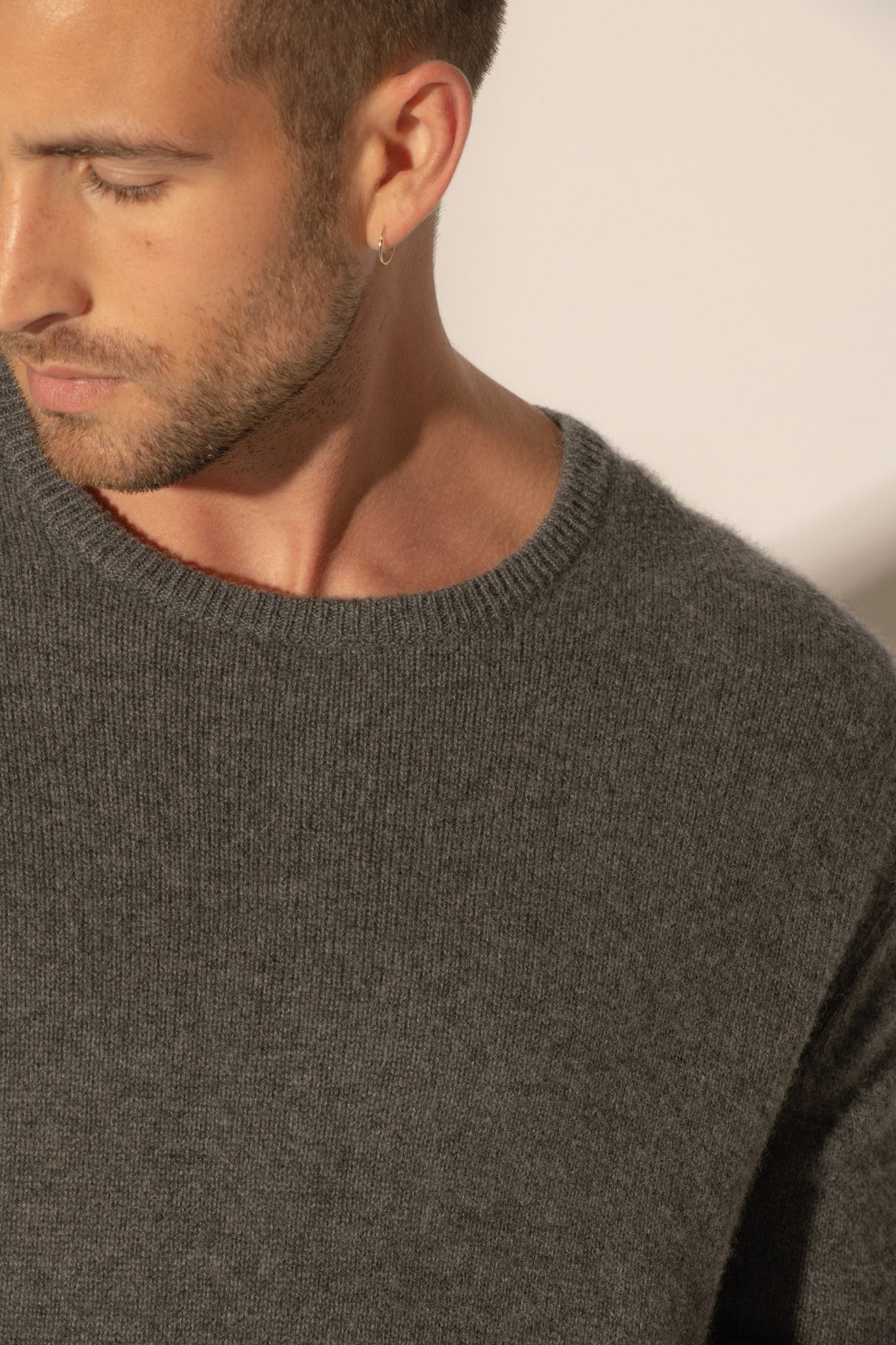 eden pull col rond 4 fils anthracite chiné 100% cachemire