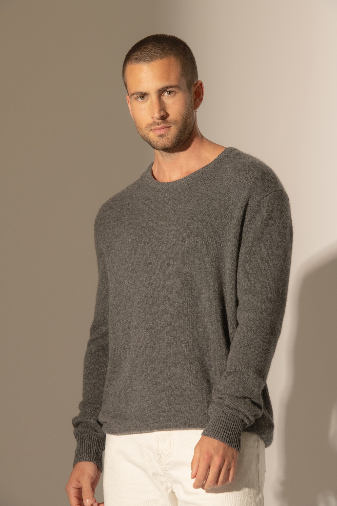 eden pull col rond 4 fils anthracite chiné 100% cachemire